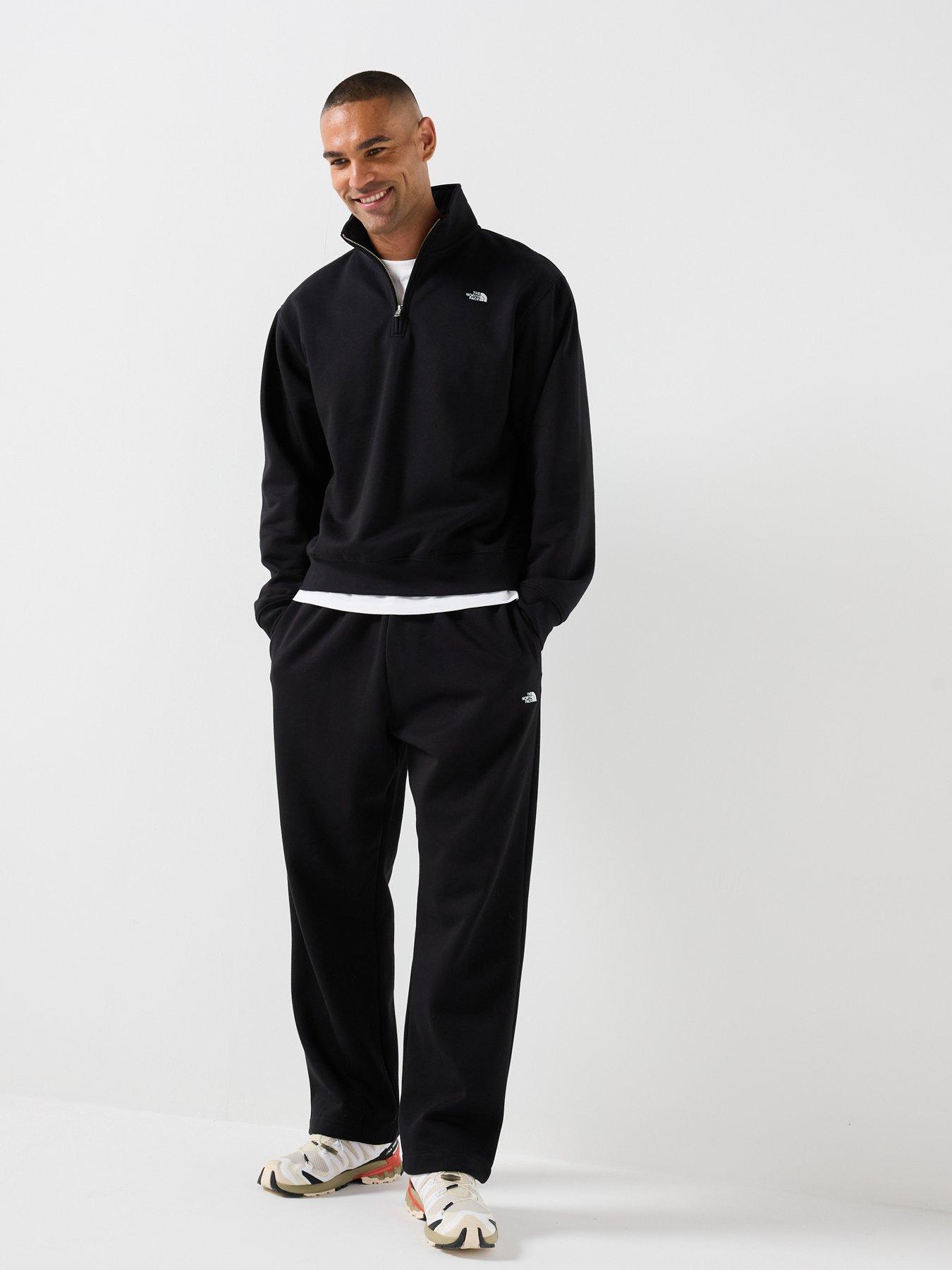 Image 3 of 5 of The North Face Mens Relaxed 1/4 Zip Soft-Feel Sweatshirt - Black