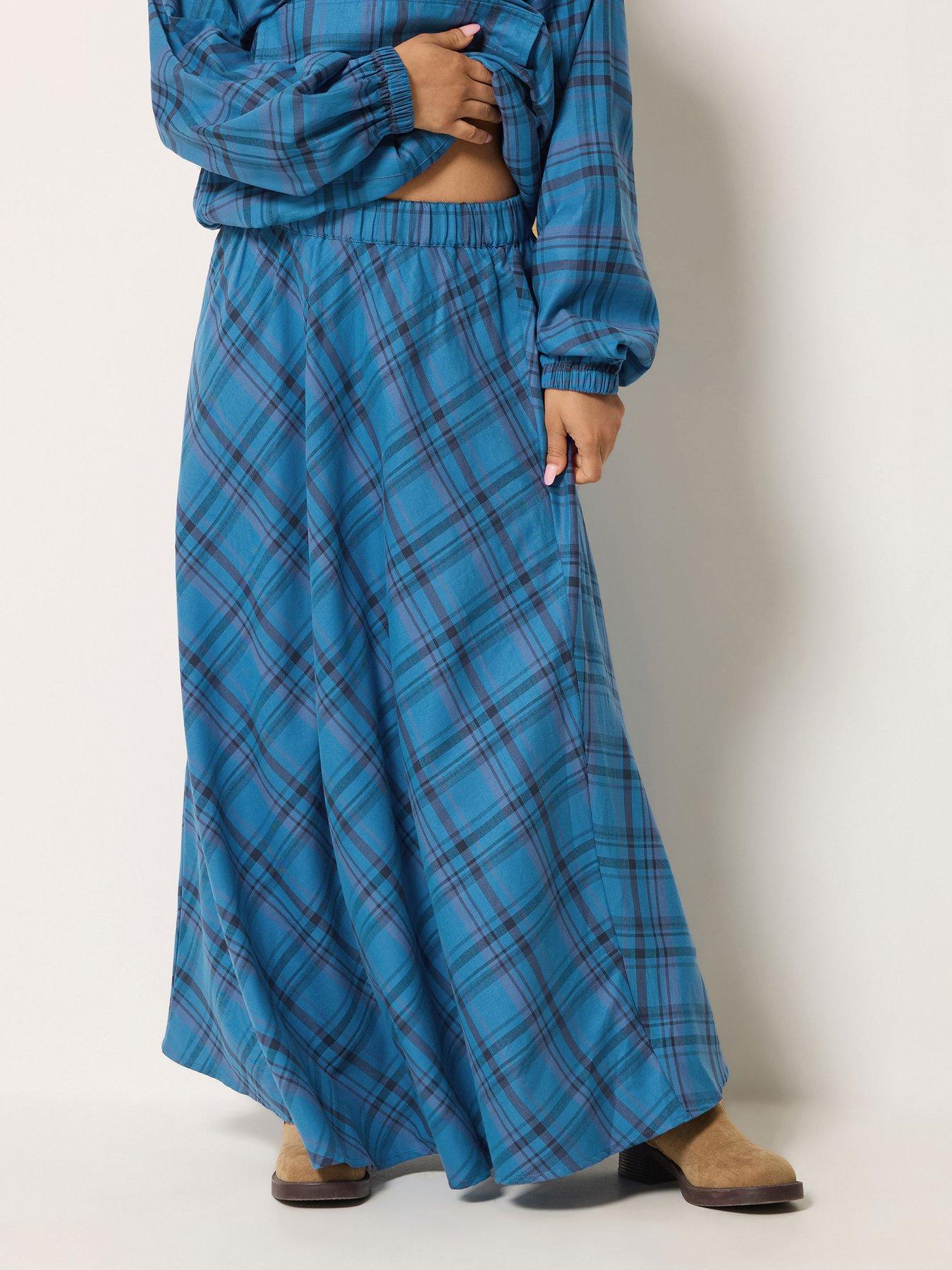 PixieGirl Petite Check Maxi Skirt - Blue
