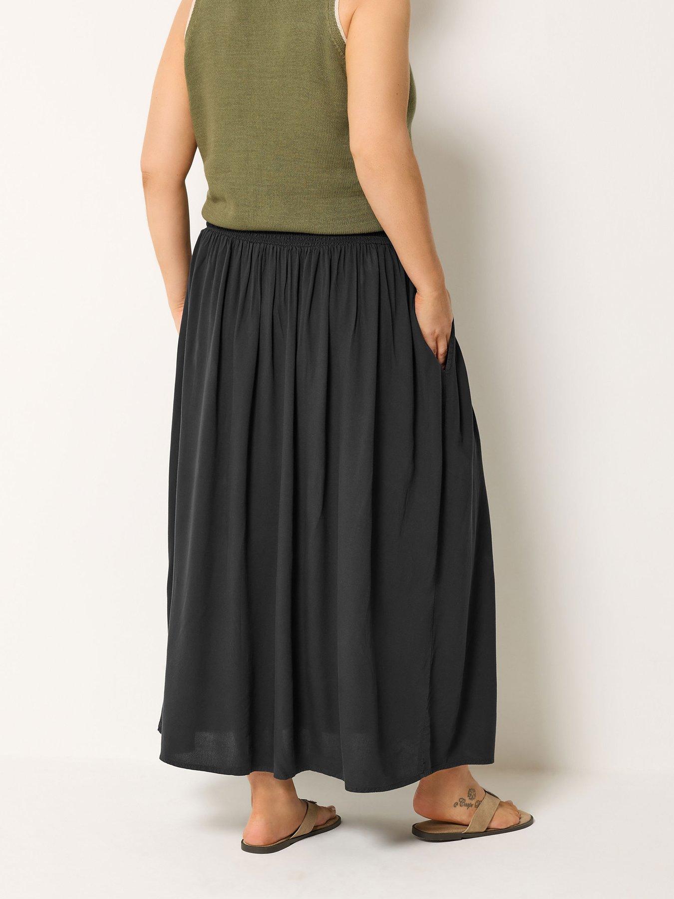Image 2 of 4 of Yours Curve Chambray Skirt - Black