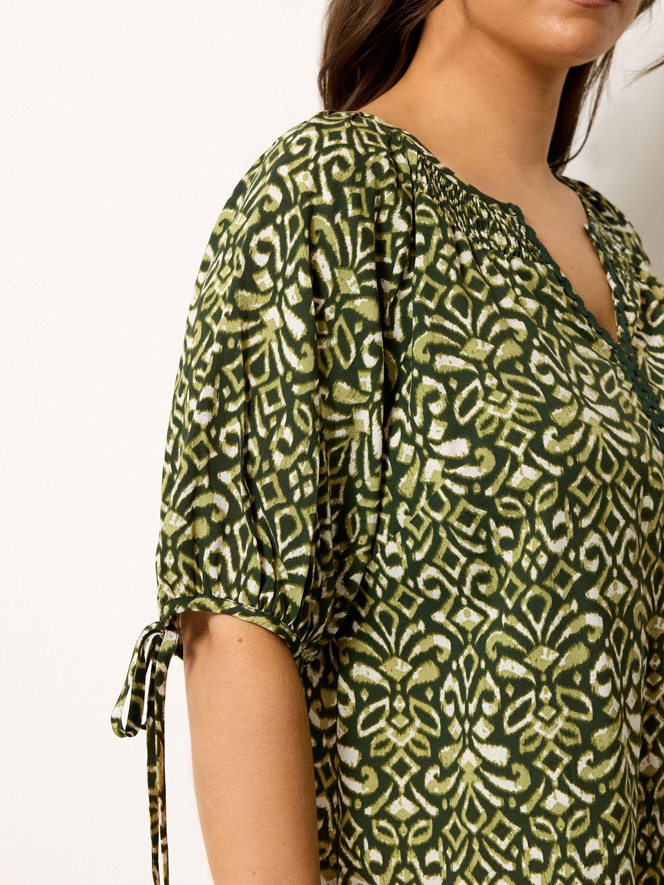 Image 4 of 4 of Yours Curve Ikat Print Blouse - Green