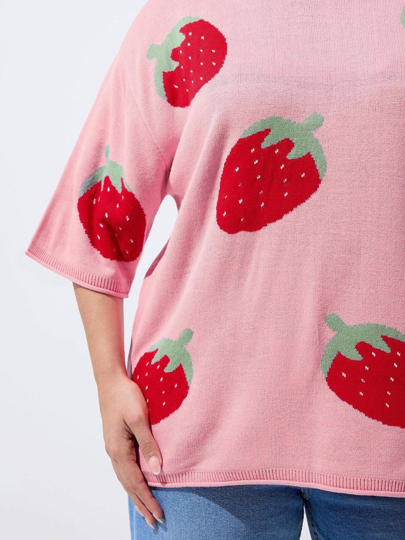 Image 4 of 4 of Yours Curve Strawberry Knit Boxy Top - Pink