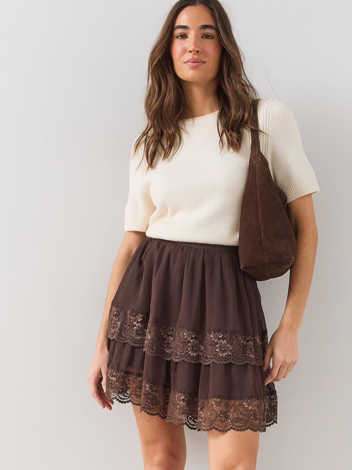 The Very Collection Lace Trim Detail Ruffle Skirt