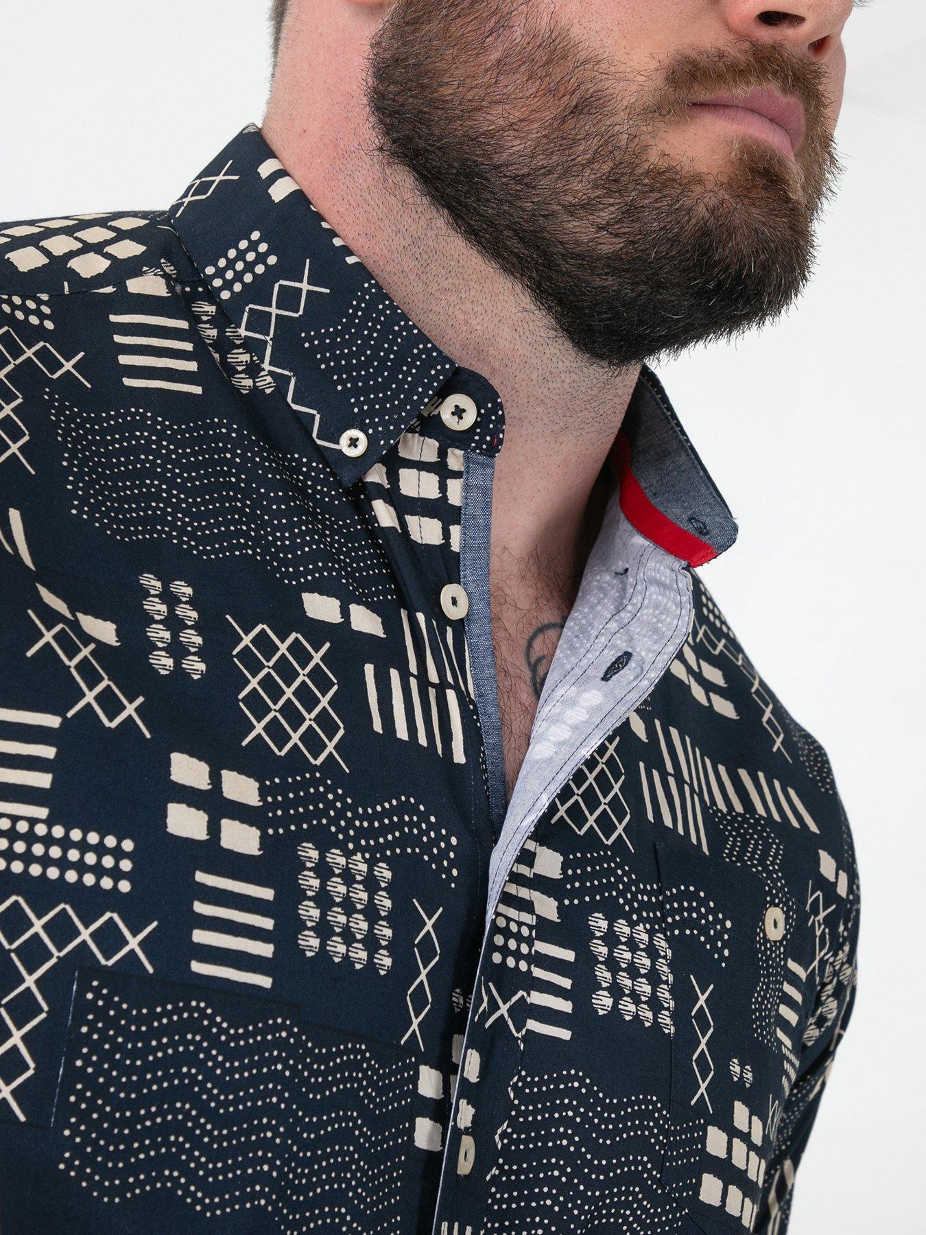 Image 4 of 6 of D555 Geometric Print Short Sleeve Button Down Collar Shirt - Navy