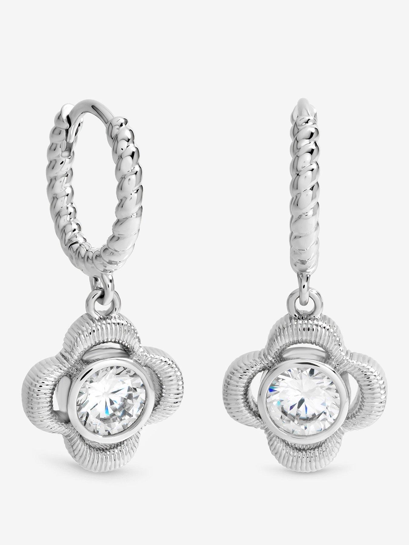 Inicio Inicio Sterling Silver Plated Satin Clover Huggie Hoops