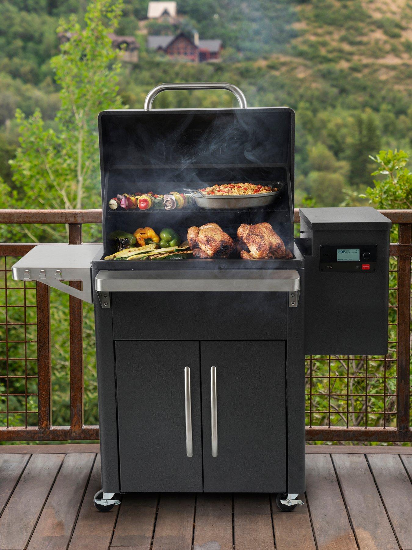 Treager Silverton 620 Wood Pellet Grill