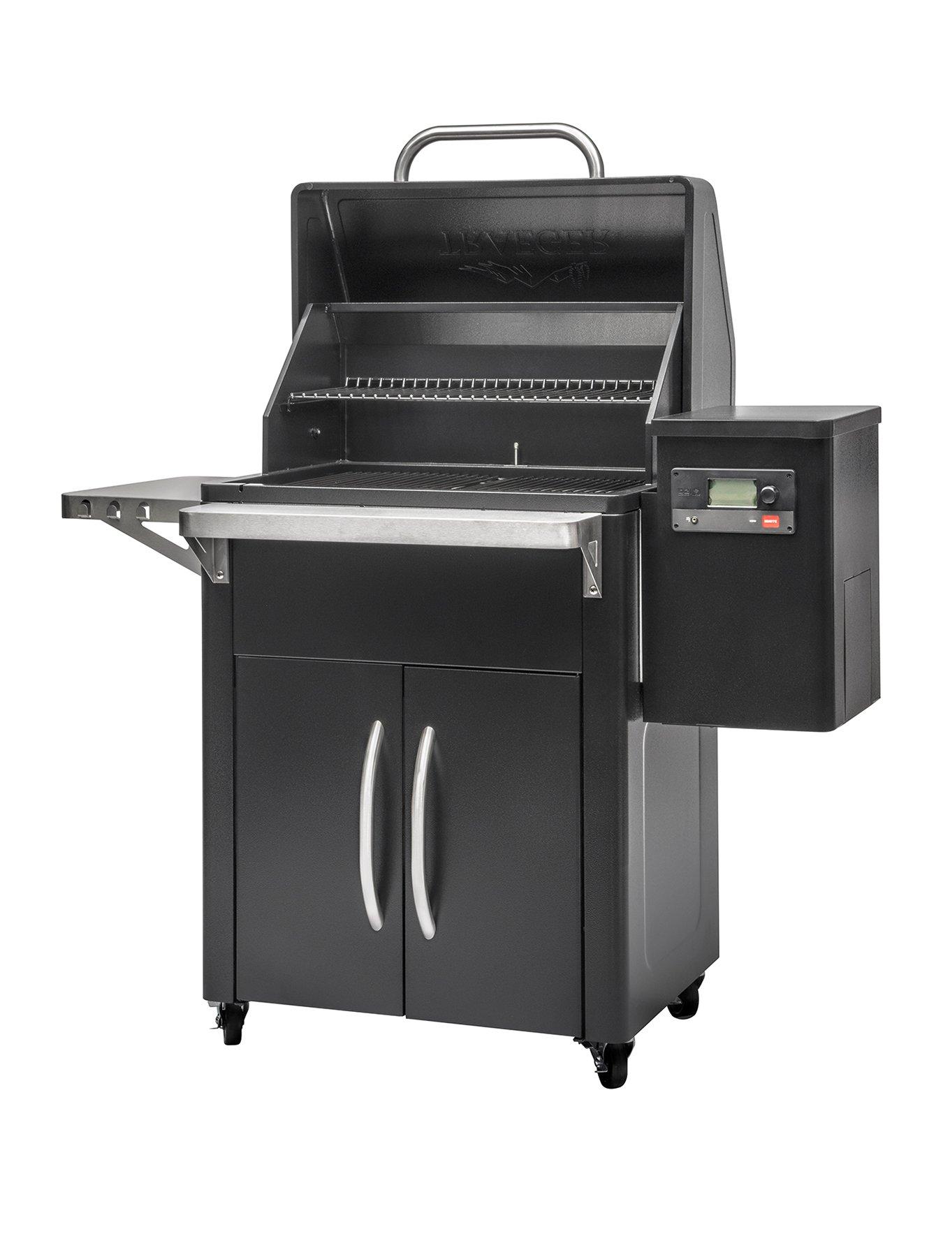 Image 2 of 7 of Treager Silverton 620 Wood Pellet Grill