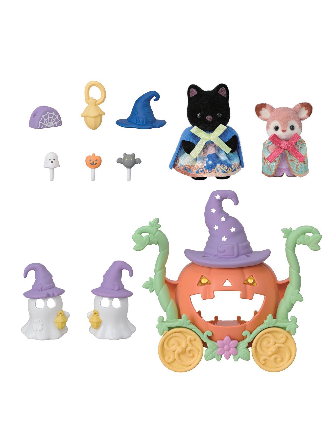 Image 5 of 7 of Sylvanian Families Pumpkin Carriage Playset