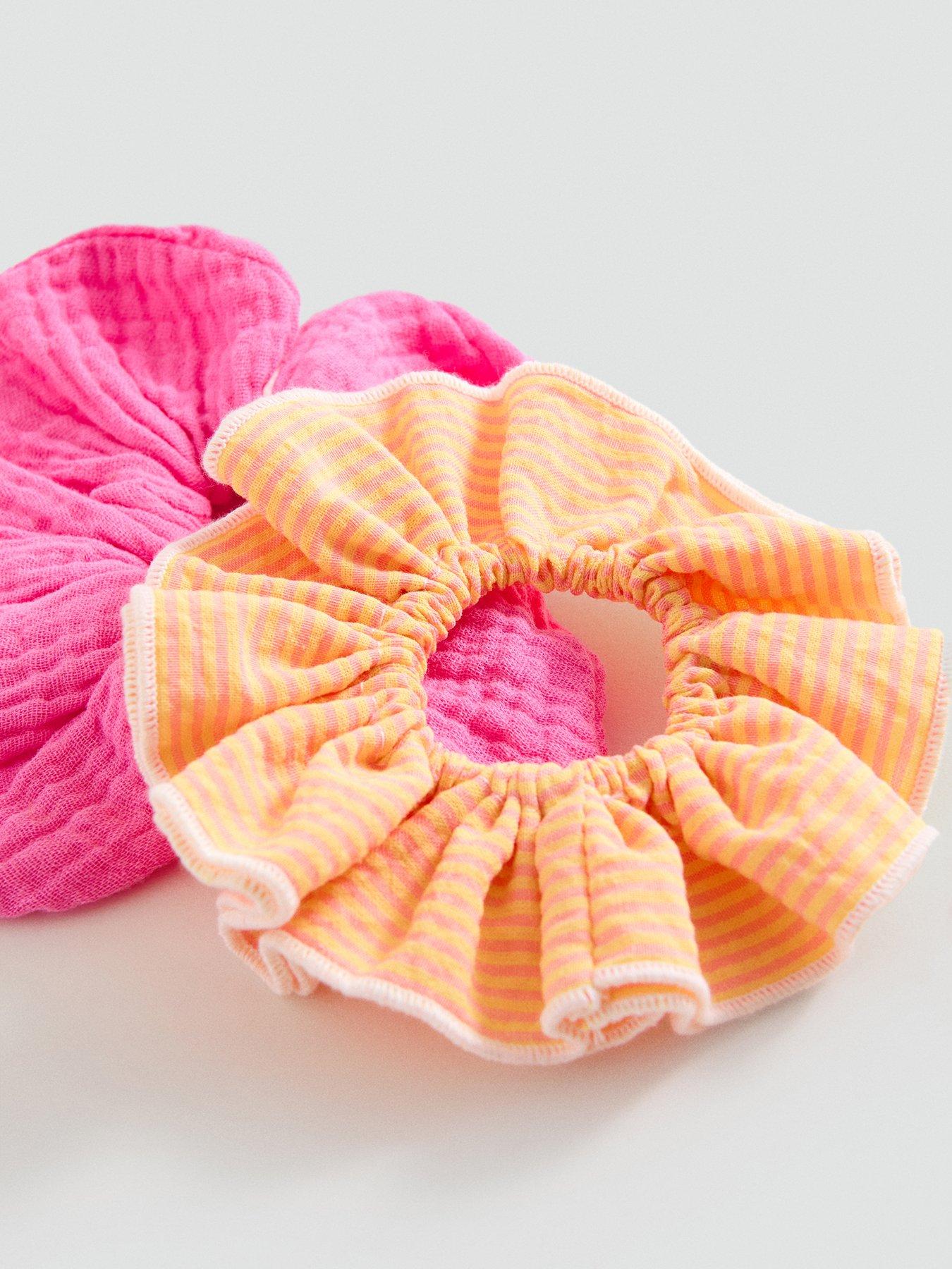 Image 2 of 4 of Mango Girls 2-Pack of Scrunchies - Pink