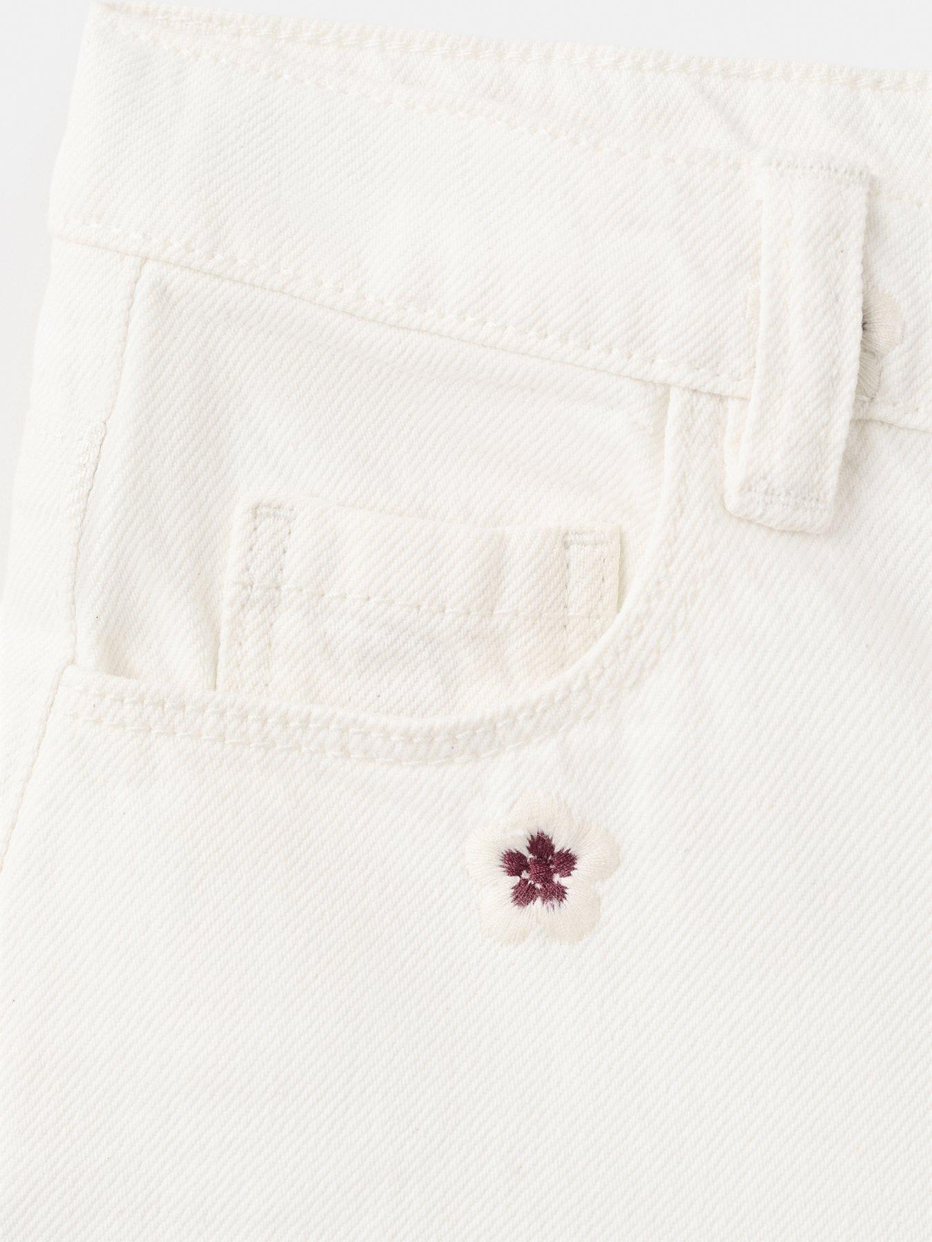 Image 3 of 4 of Mango Younger Girls Floral Denim Shorts - Cream