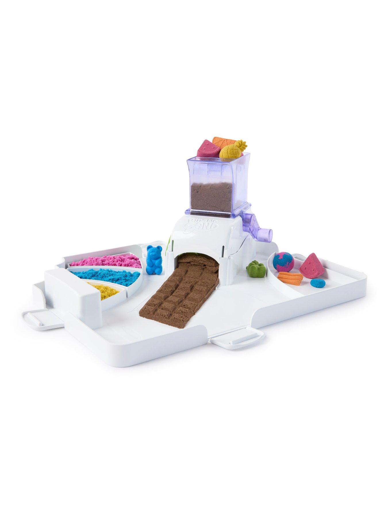 Image 2 of 7 of Kinetic Sand Sweet Station