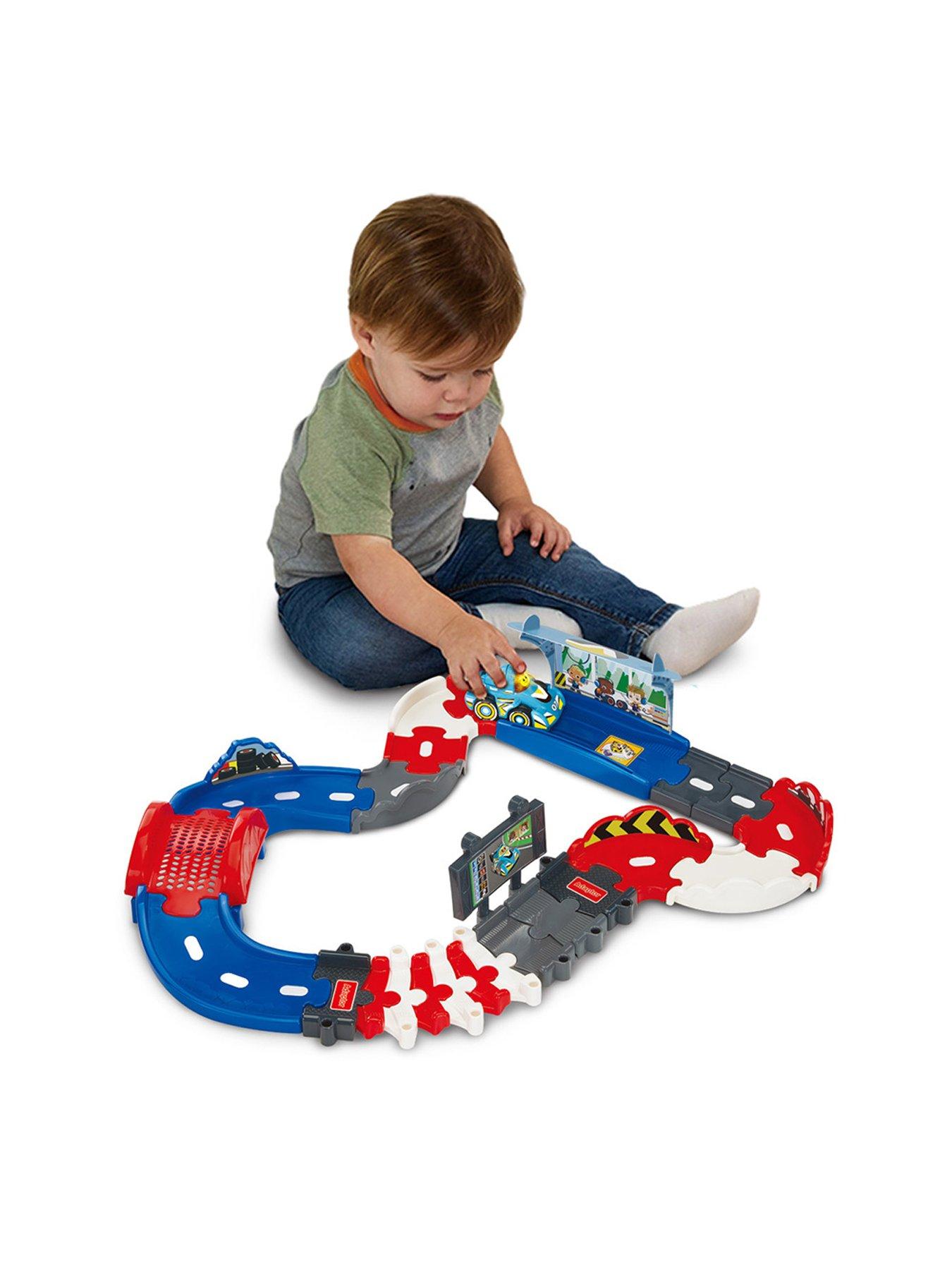 Image 2 of 4 of VTech Toot-Toot Drivers V Racers Pit Stop