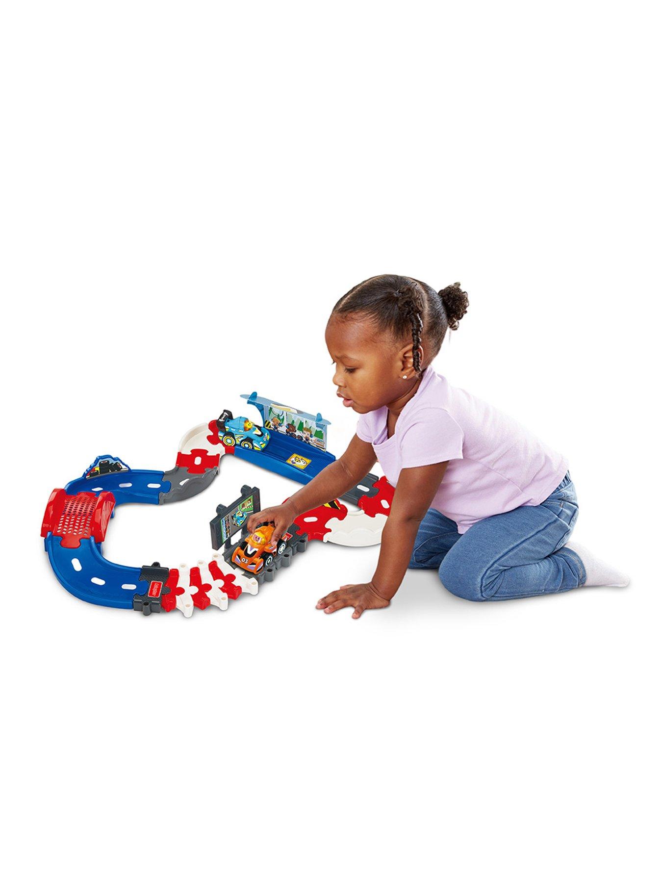 Image 3 of 4 of VTech Toot-Toot Drivers V Racers Pit Stop