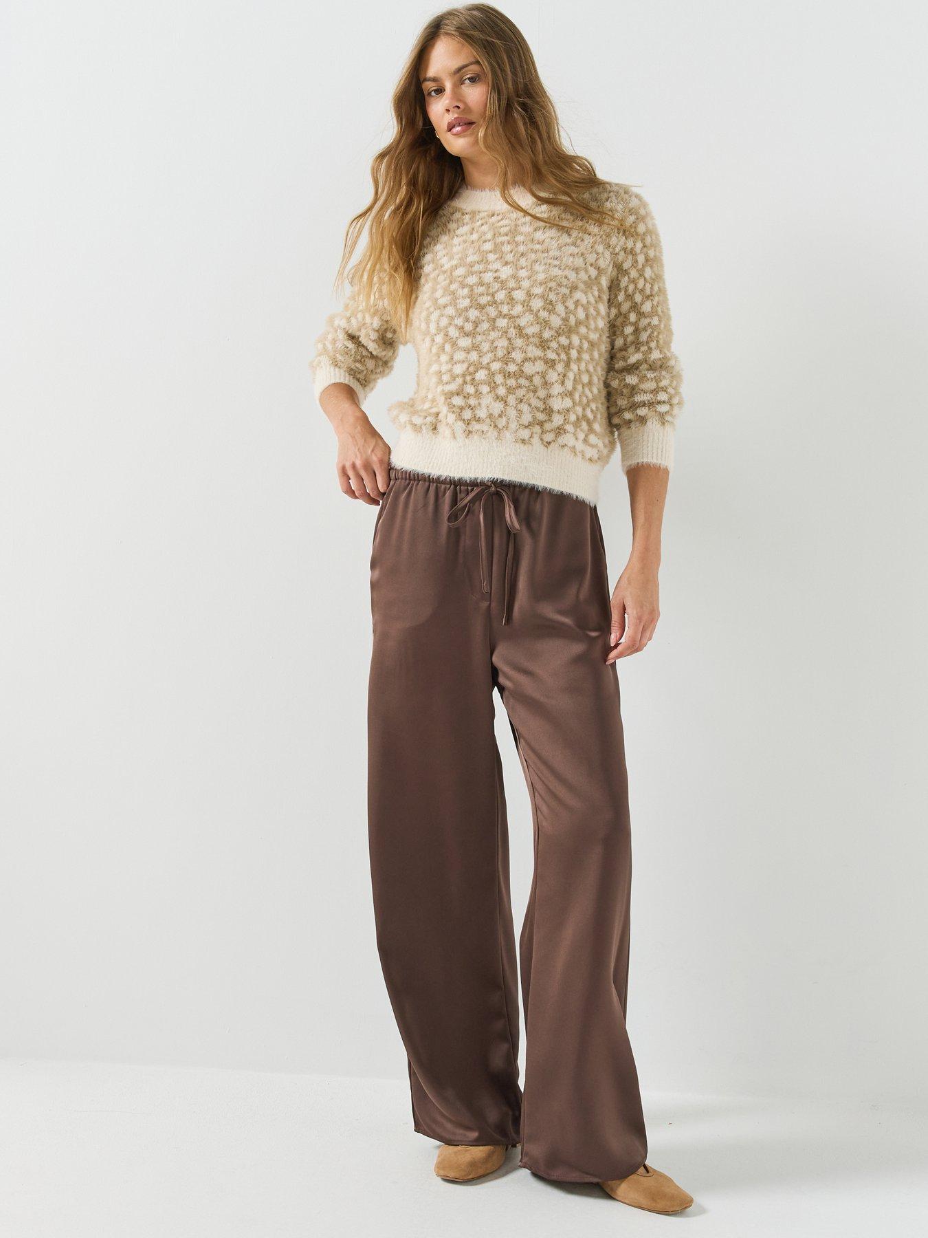 Image 3 of 6 of Vero Moda Vmjungle Ls O-neck Pullover Boo