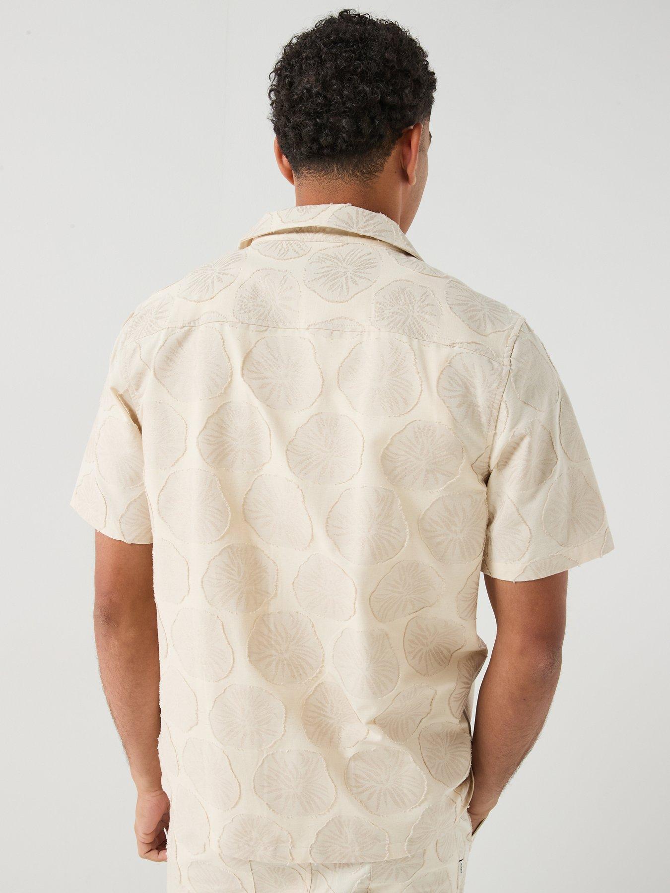 Image 2 of 6 of Les Deux Jacquard Short Sleeve Shirt - Light Sand