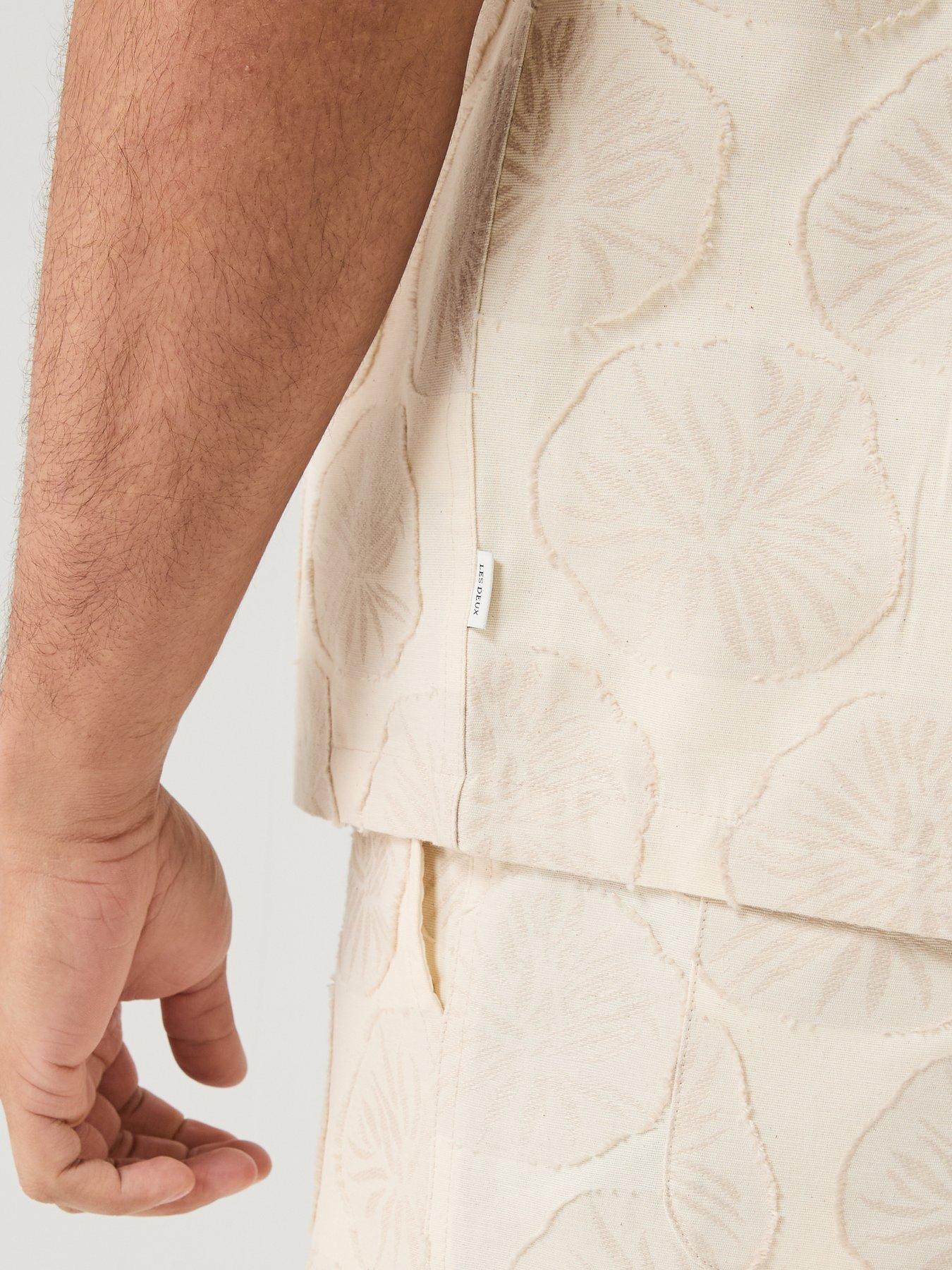 Image 5 of 6 of Les Deux Jacquard Short Sleeve Shirt - Light Sand