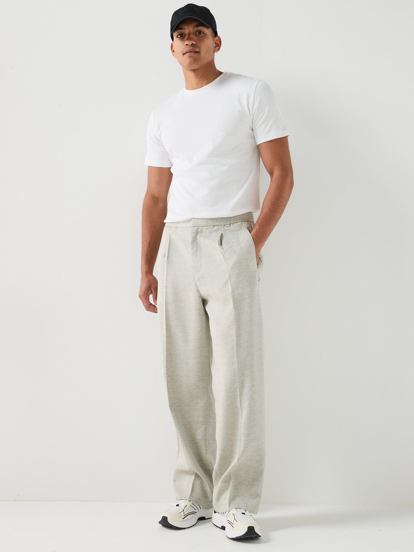 Image 3 of 6 of Les Deux Flower T-Shirt - White