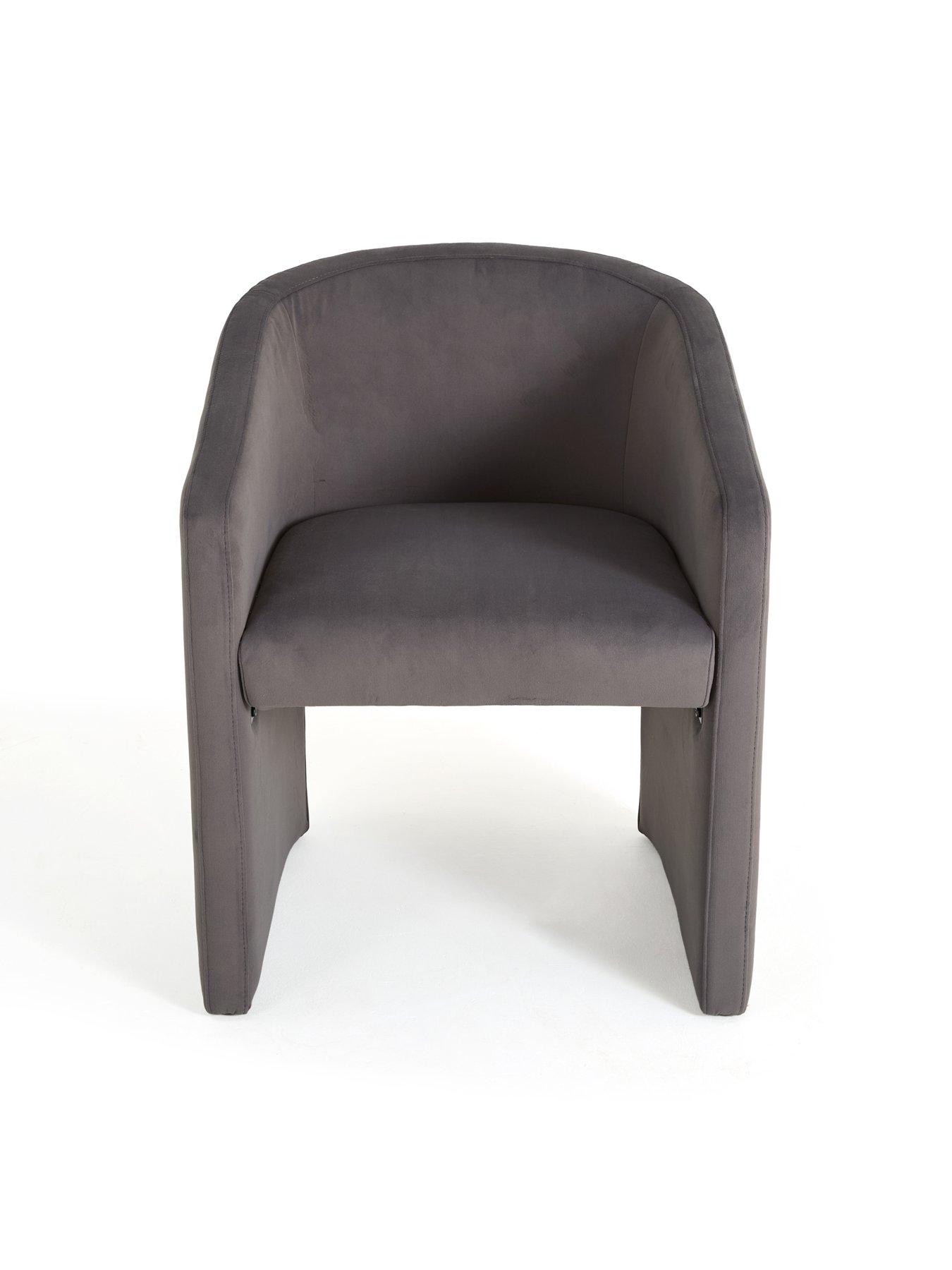 Image 5 of 7 of The Very Collection Vienna 120cm Hex Dining Table With 4 Mira Dining Chairs - FSC&reg; Certified