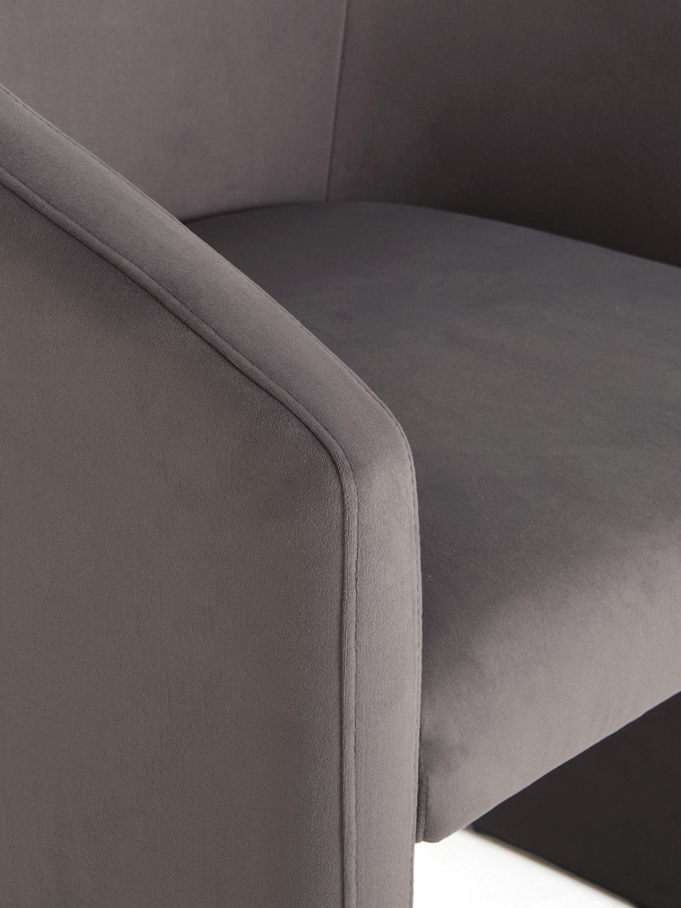 Image 7 of 7 of The Very Collection Vienna 120cm Hex Dining Table With 4 Mira Dining Chairs - FSC&reg; Certified