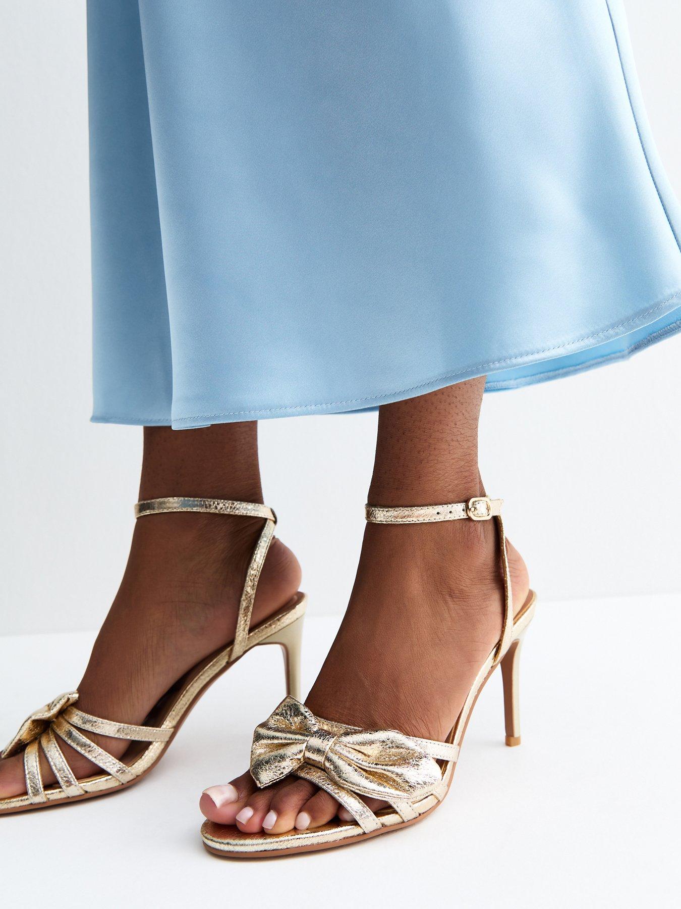 New Look Cracked Faux Leather Bow Strap Sandals - Gold