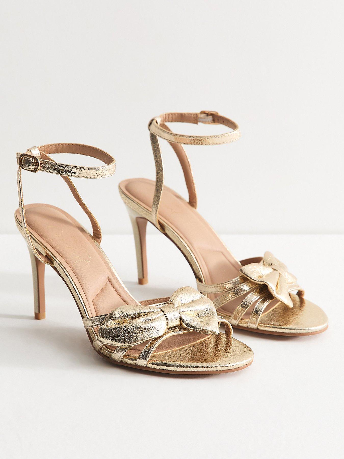 Image 3 of 5 of New Look Cracked Faux Leather Bow Strap Sandals - Gold