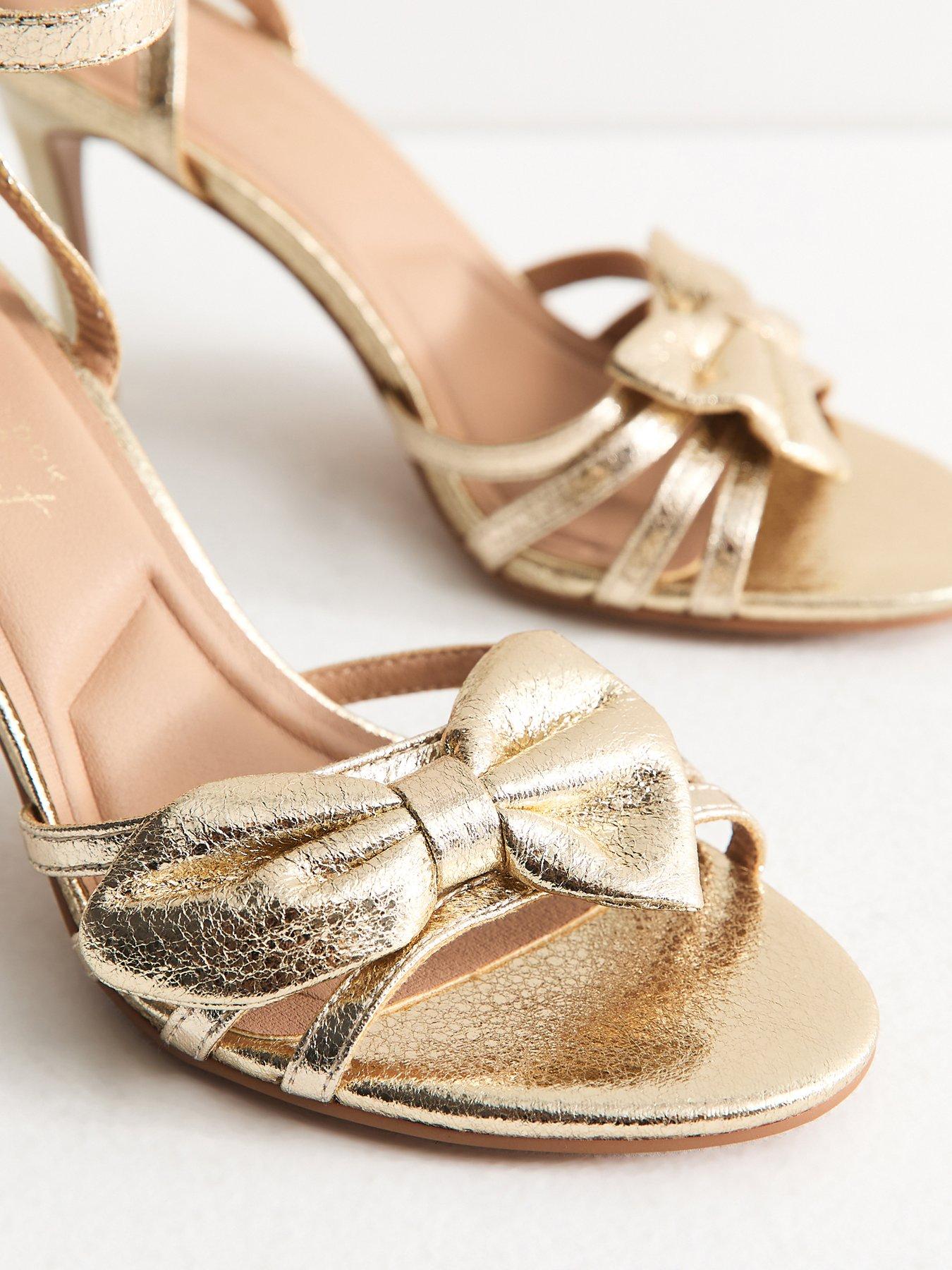 Image 5 of 5 of New Look Cracked Faux Leather Bow Strap Sandals - Gold