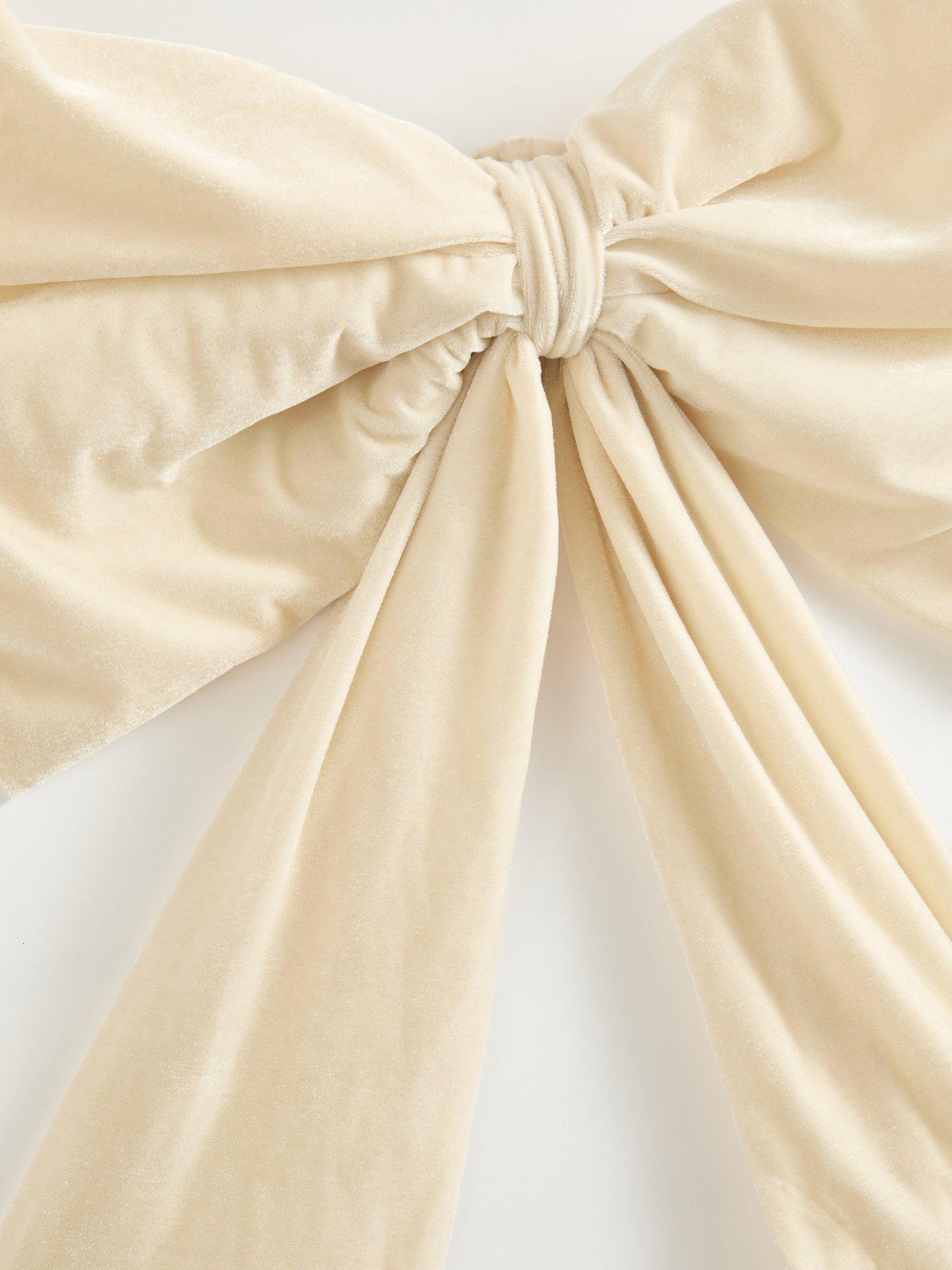 Image 3 of 6 of Festive Cream Long Tail Christmas Tree&nbsp;Bow - 180cm