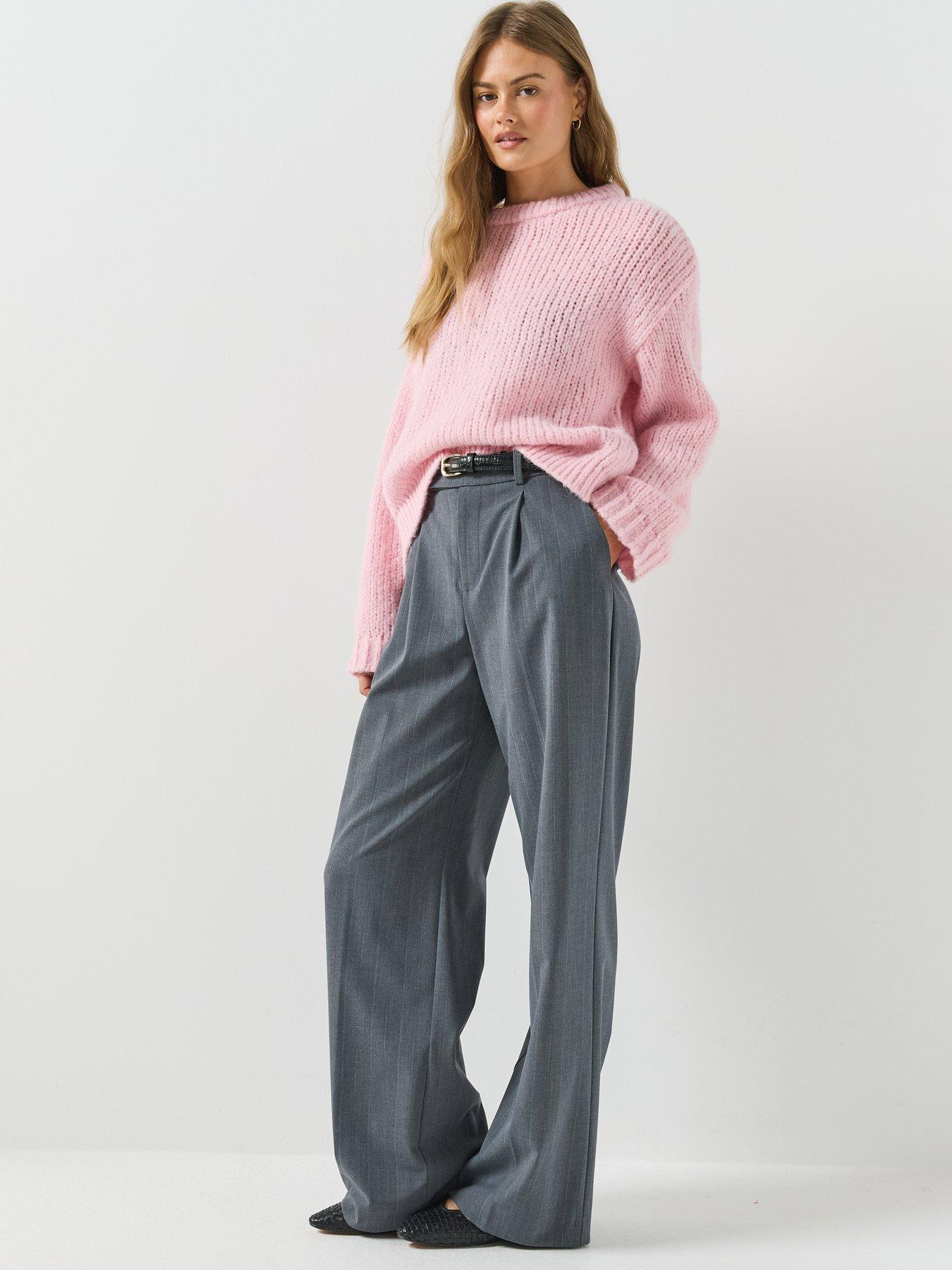 Image 6 of 6 of PIECES Dorthea Chunky Knit Jumper