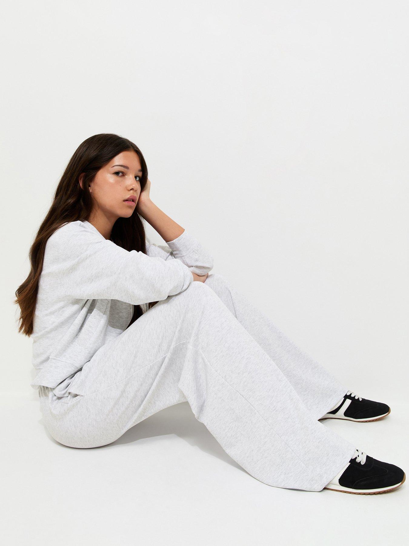 Image 3 of 5 of New Look 915 Girls Soft Touch Wide Leg Joggers - Grey