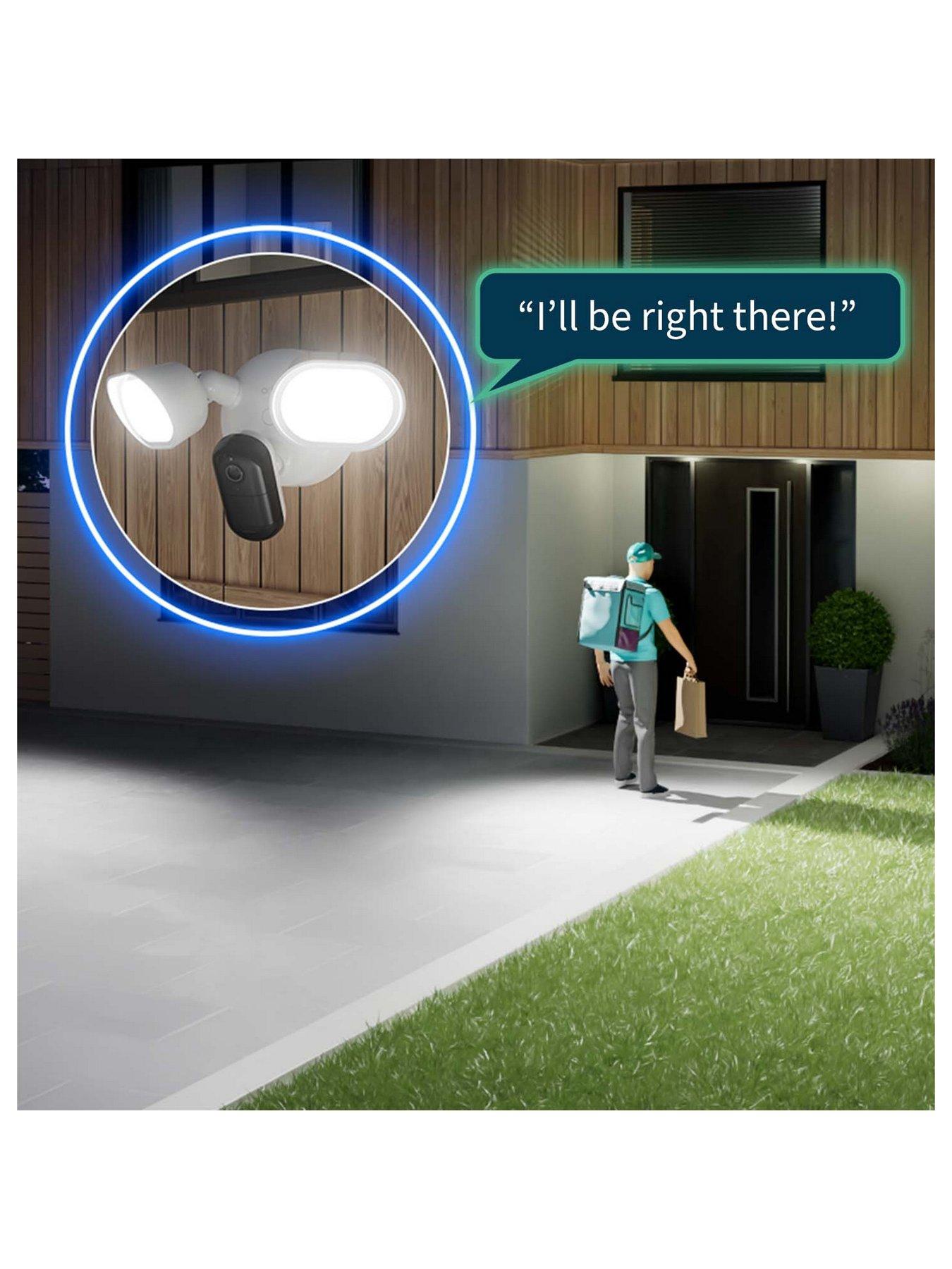 Image 6 of 8 of Arlo Wired Floodlight 2 Cameras Kit
