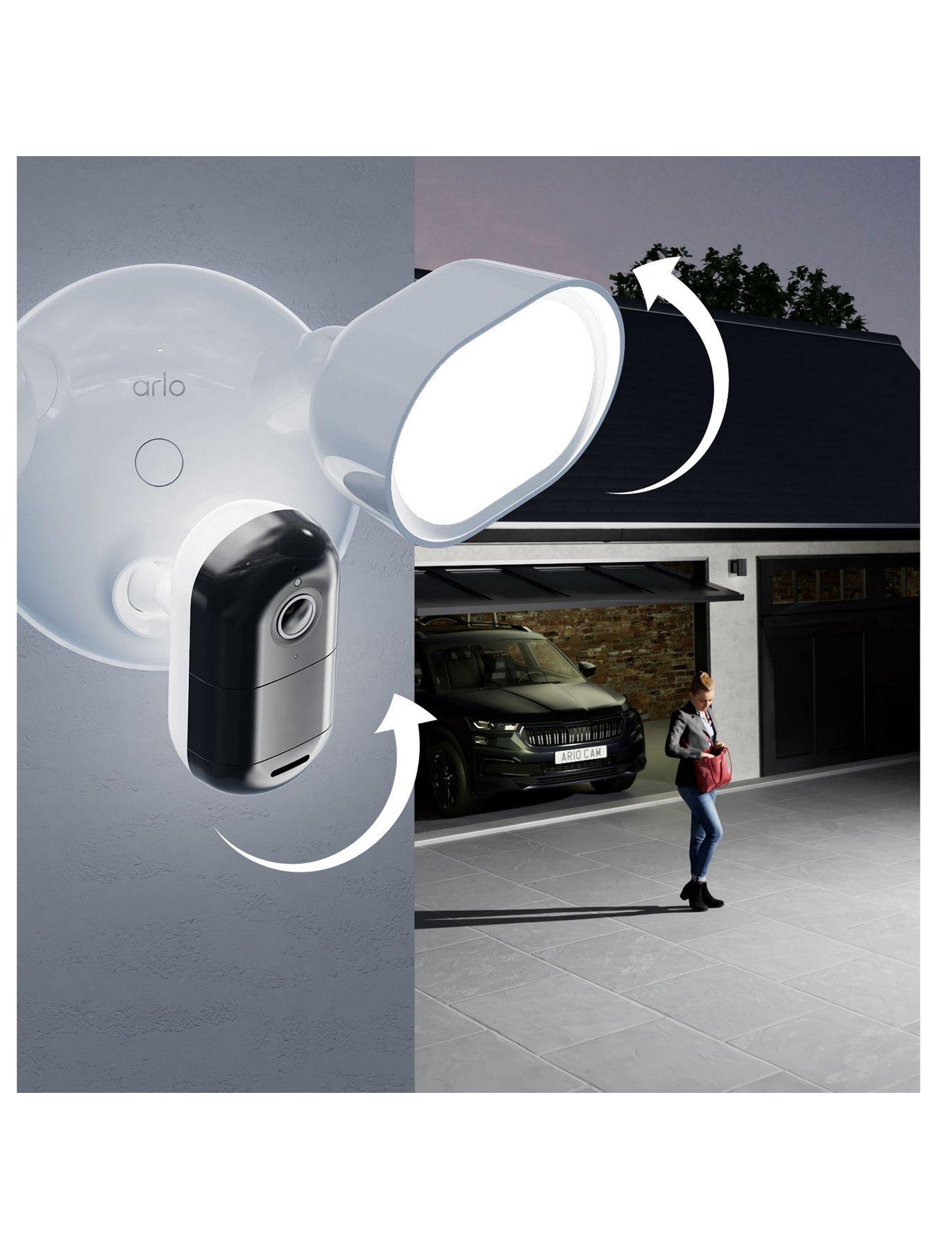 Image 7 of 8 of Arlo Wired Floodlight 2 Cameras Kit