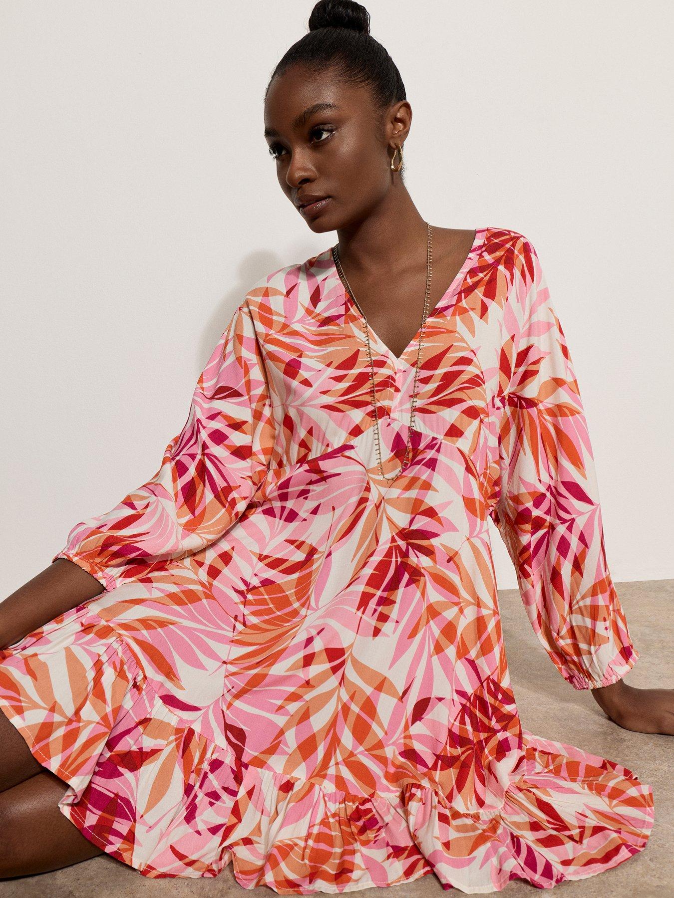 Image 3 of 4 of Apricot Palm Print Batwing Sleeve Mini Dress - Pink