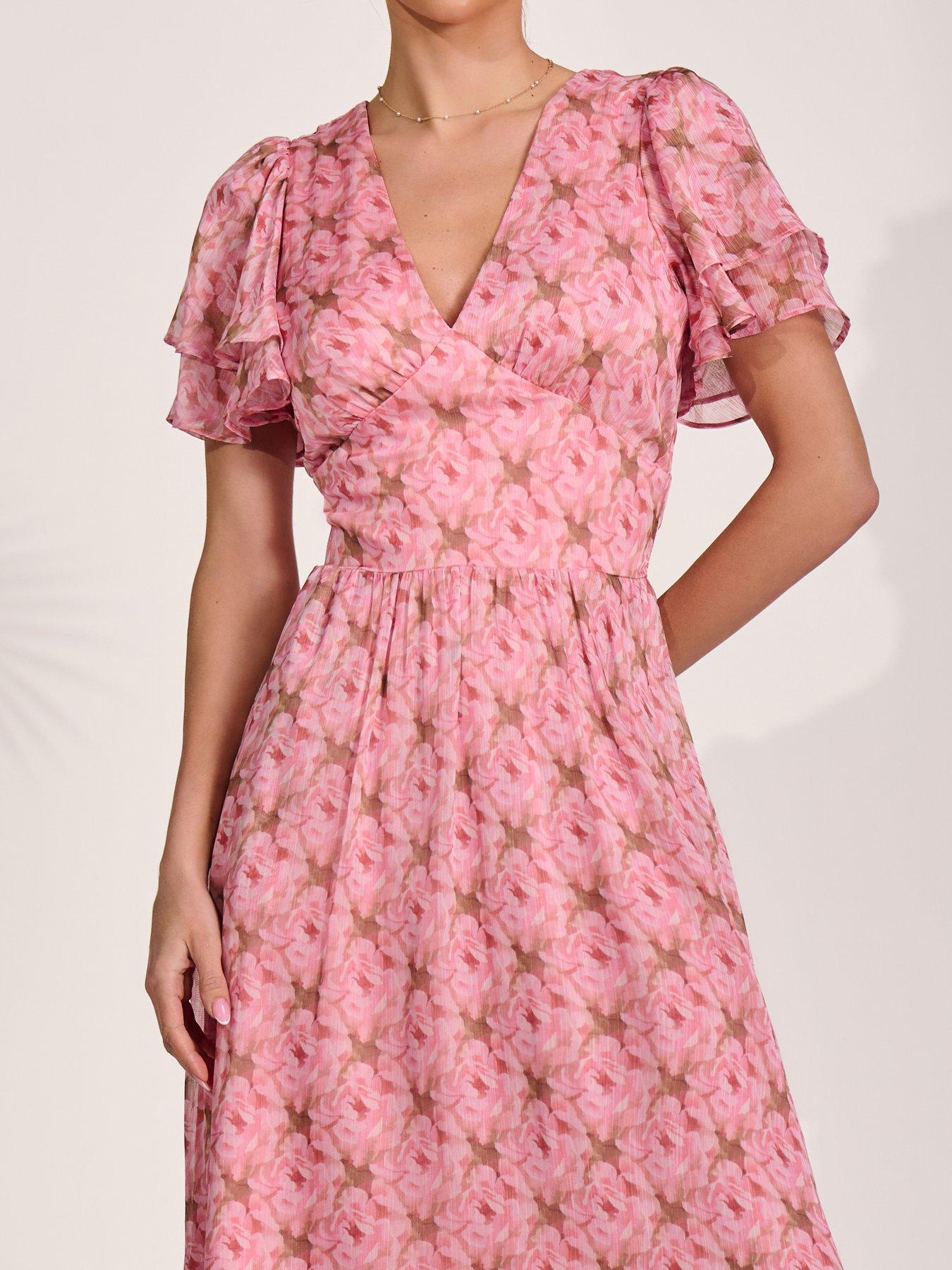 Image 4 of 7 of Jolie Moi Layered Angel Sleeved Chiffon Maxi Dress - Pink