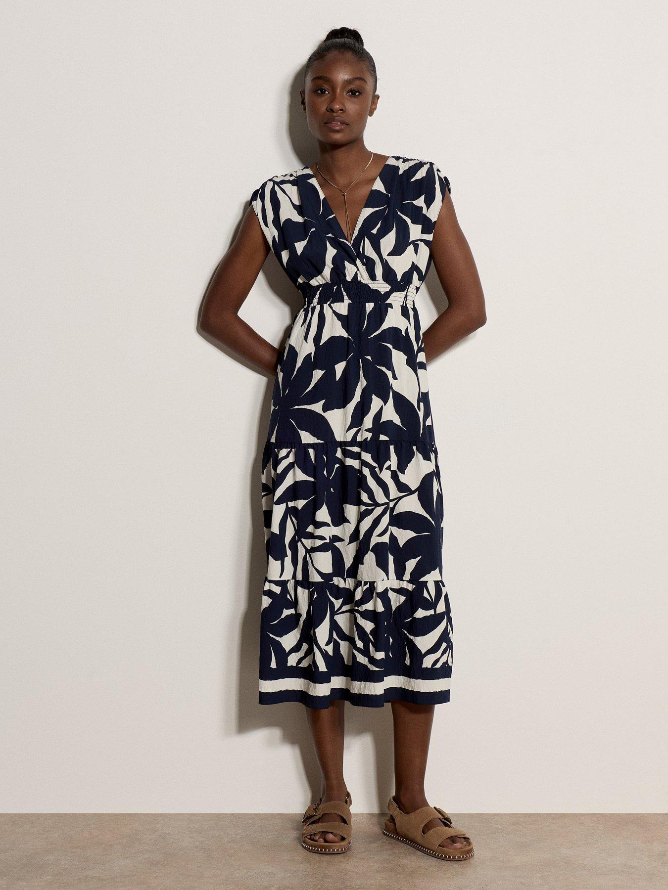 Apricot Silhouette Floral Tiered Dress - Blue