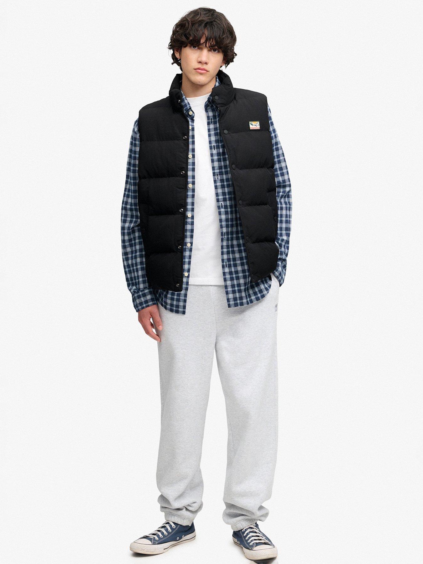 Image 3 of 5 of Superdry Non Hood Short Everest Gilet - Black