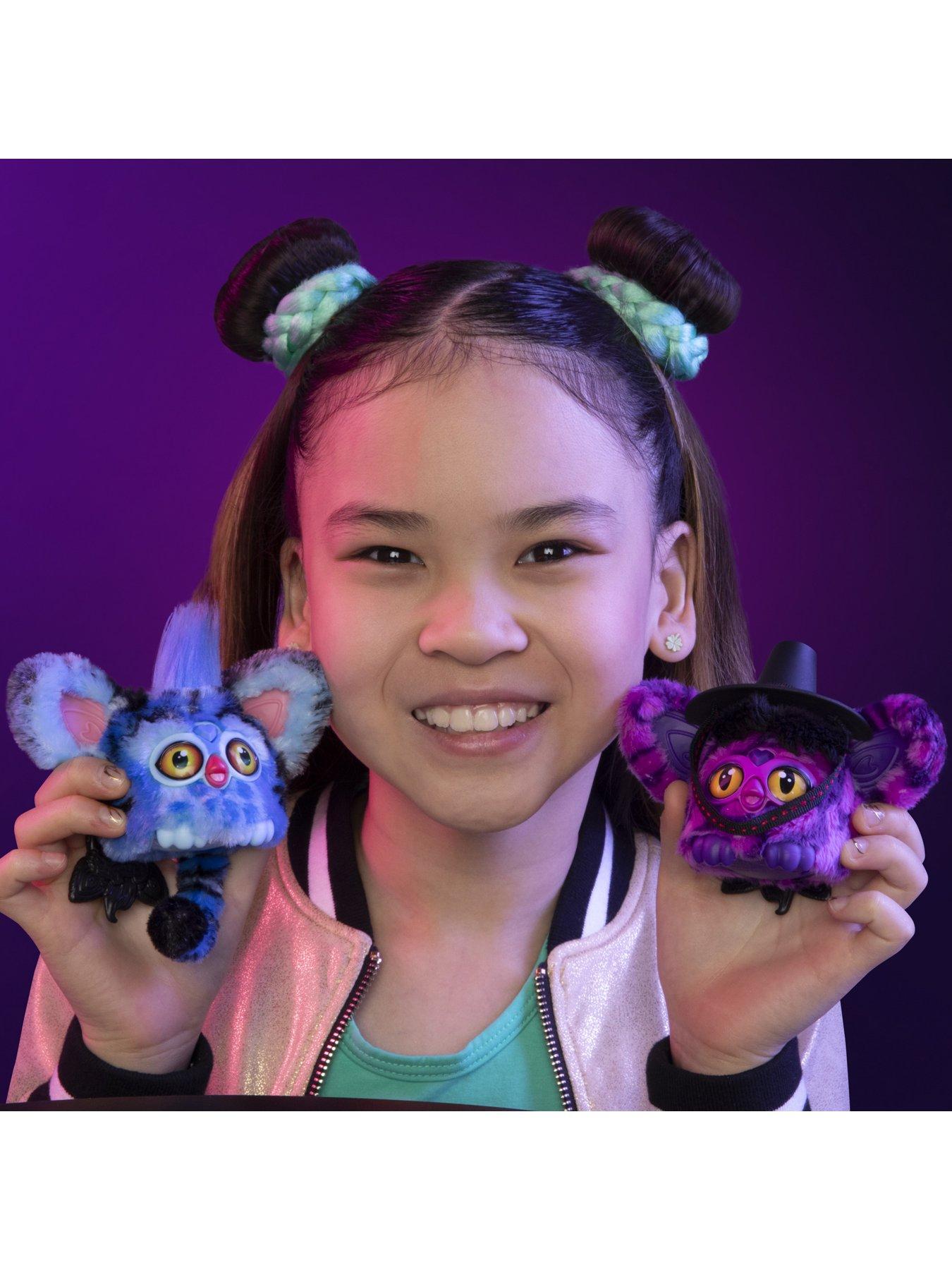 Image 5 of 7 of K-Pop Demon Hunters Furblets Saja