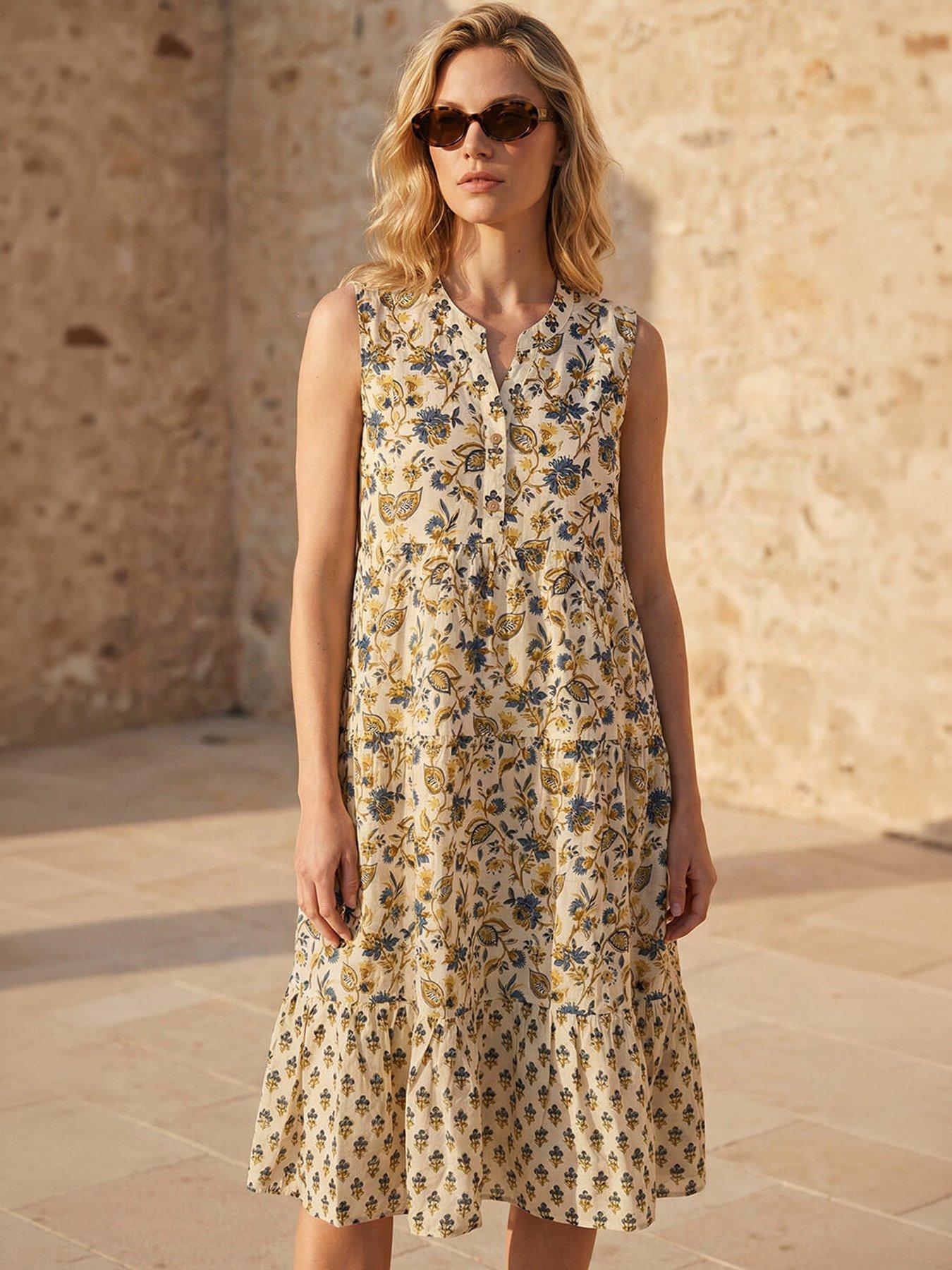 Roman Floral Contrast Collared Swing Dress
