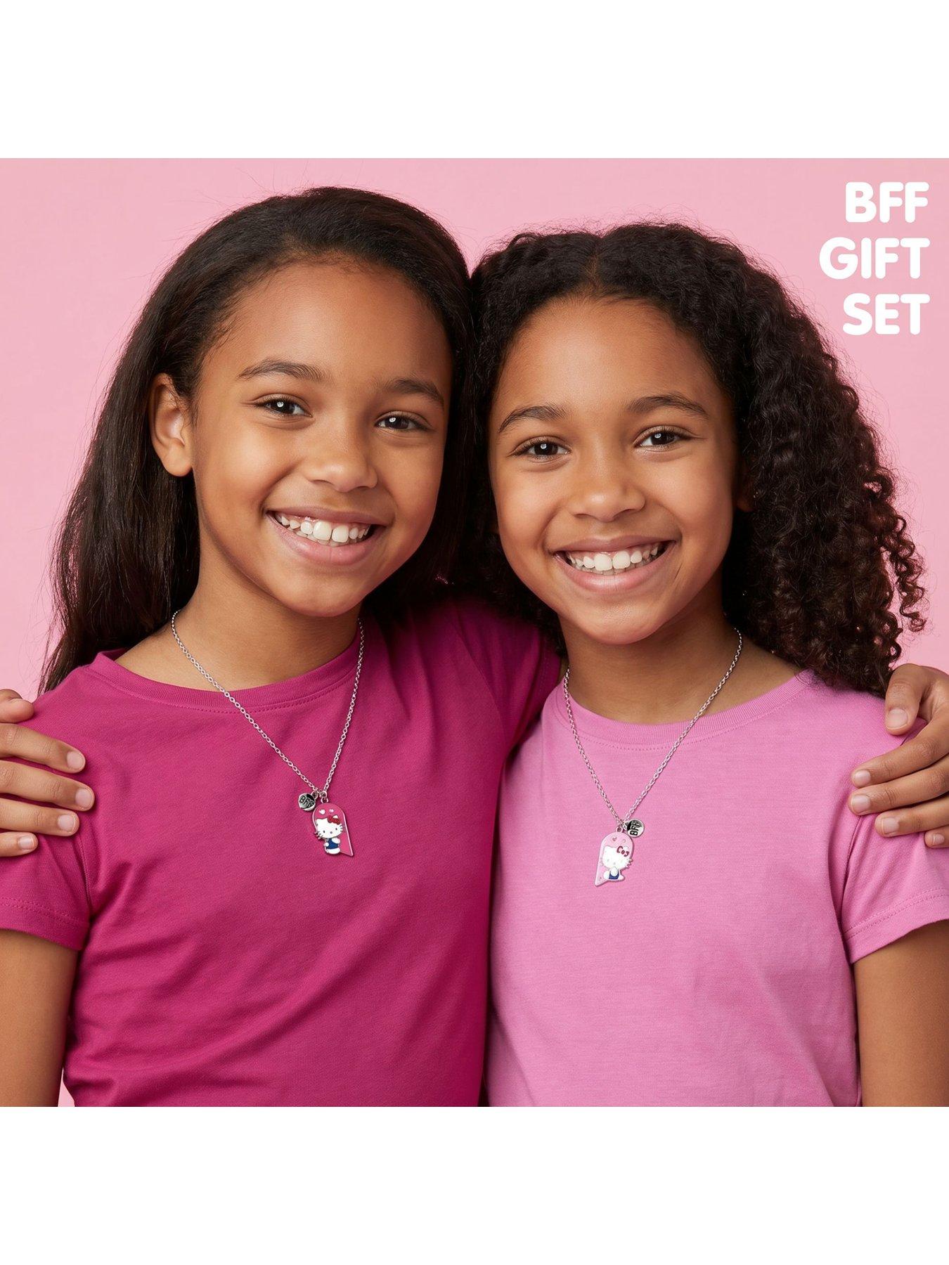 Image 2 of 5 of Hello Kitty Kids Heart Necklace Set Hello Kitty