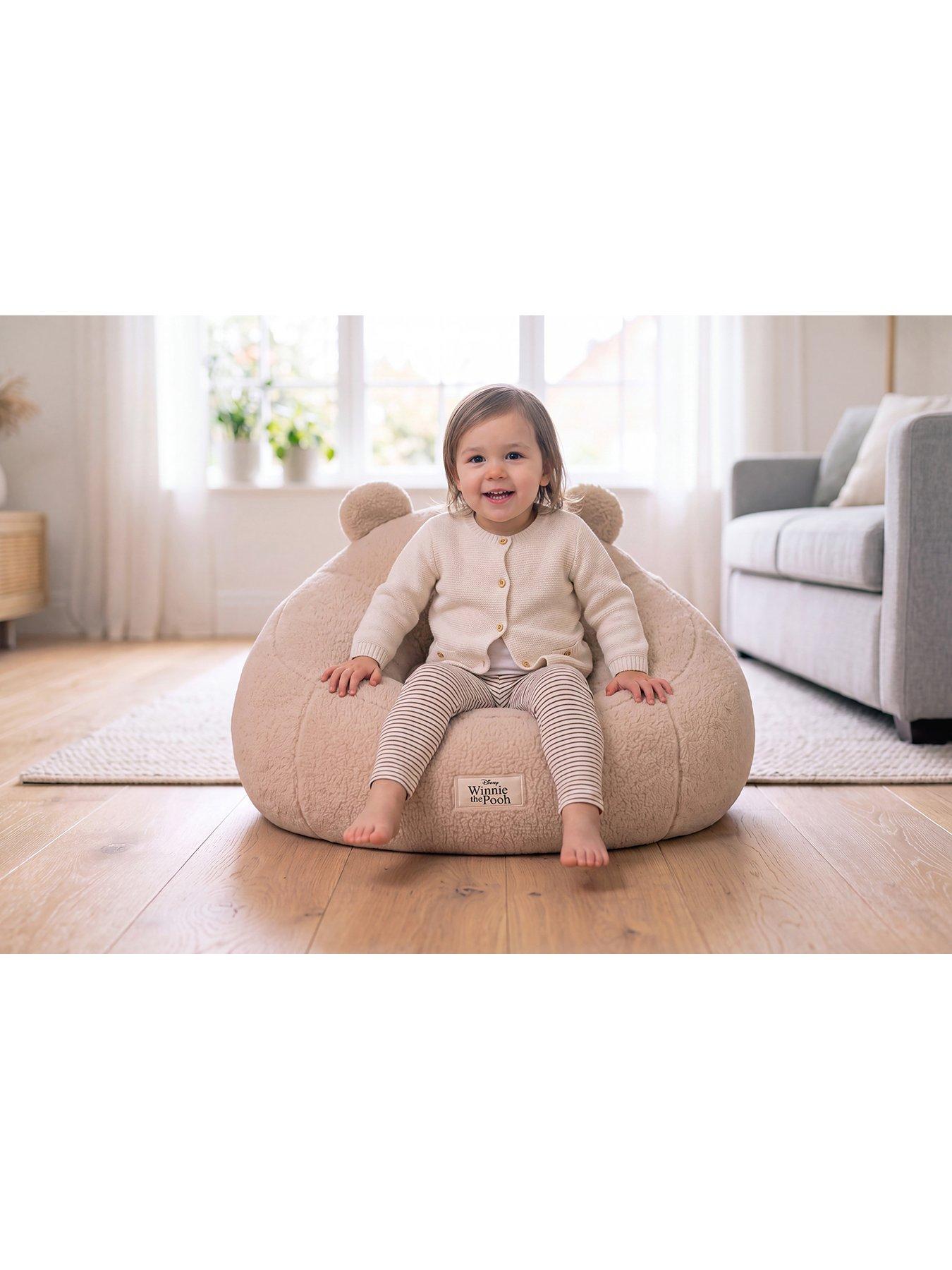 Image 3 of 6 of Winnie The Pooh Winnie Snuggle Chair