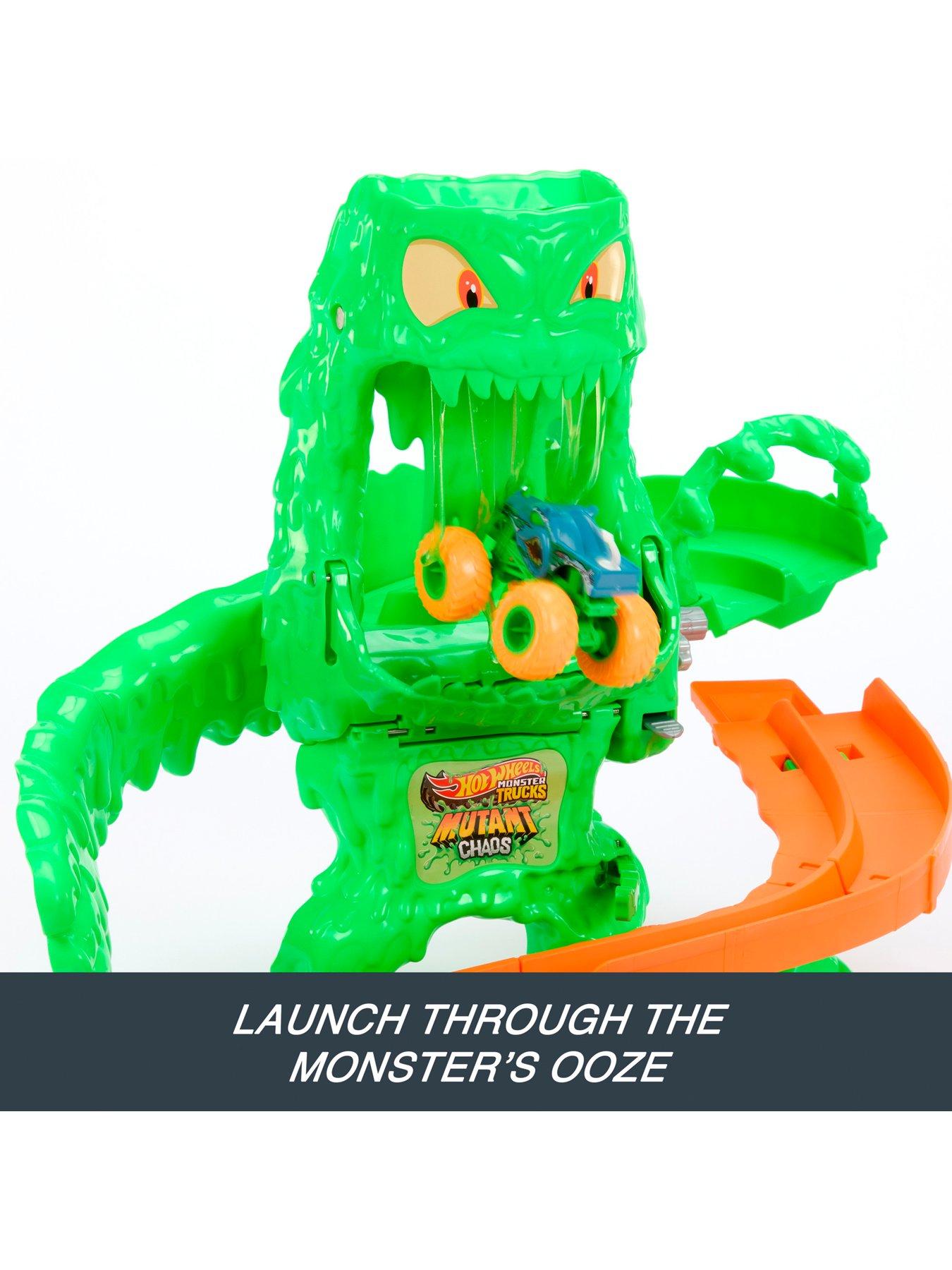 Image 4 of 7 of Hot Wheels <p>Mutant Chaos Monster Takedown Playset with Mutant Rhinomite</p>