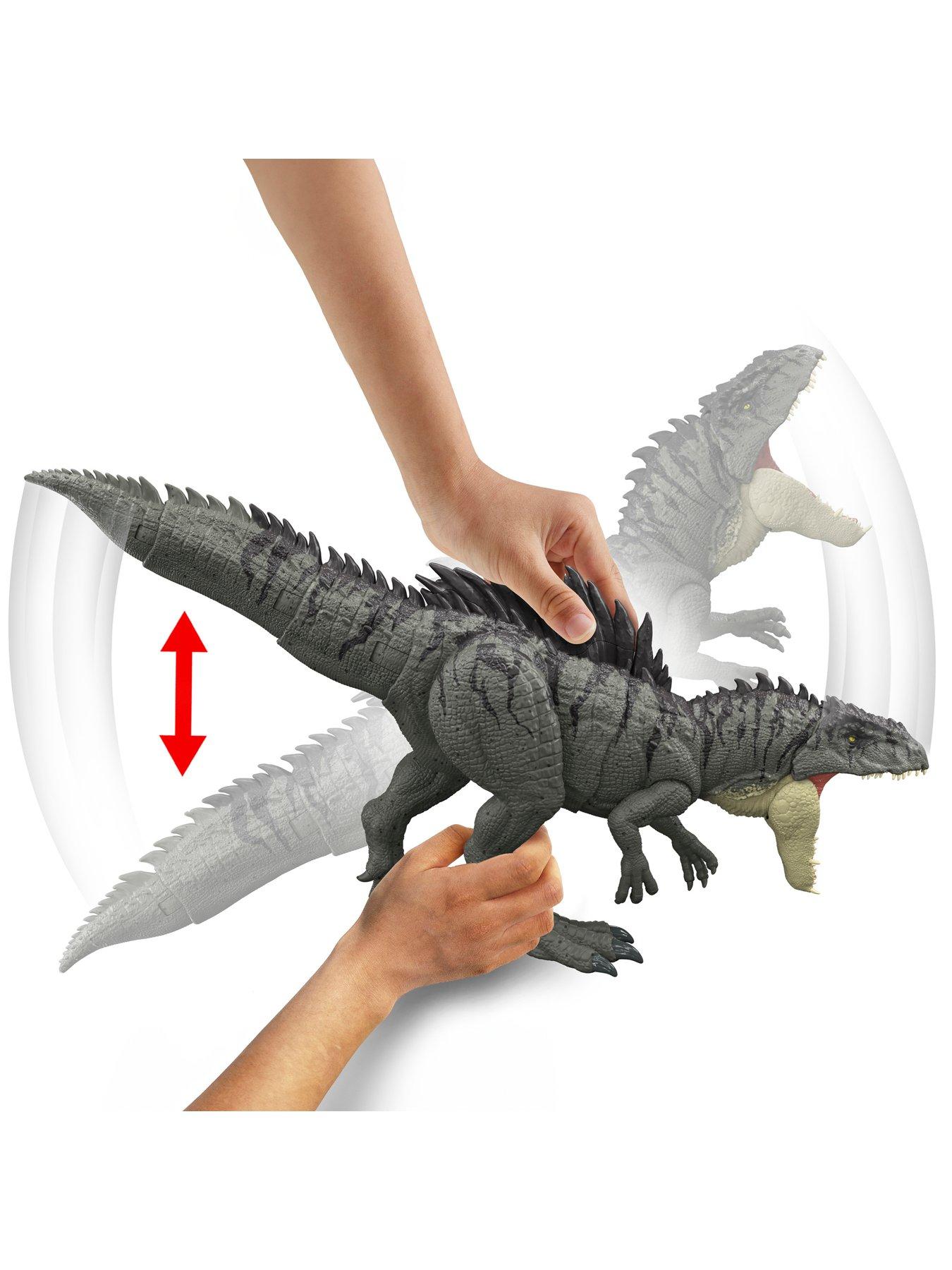 Image 4 of 7 of JURASSIC WORLD <p>Colossal Chomp Giganotosaurus Action Figure</p>