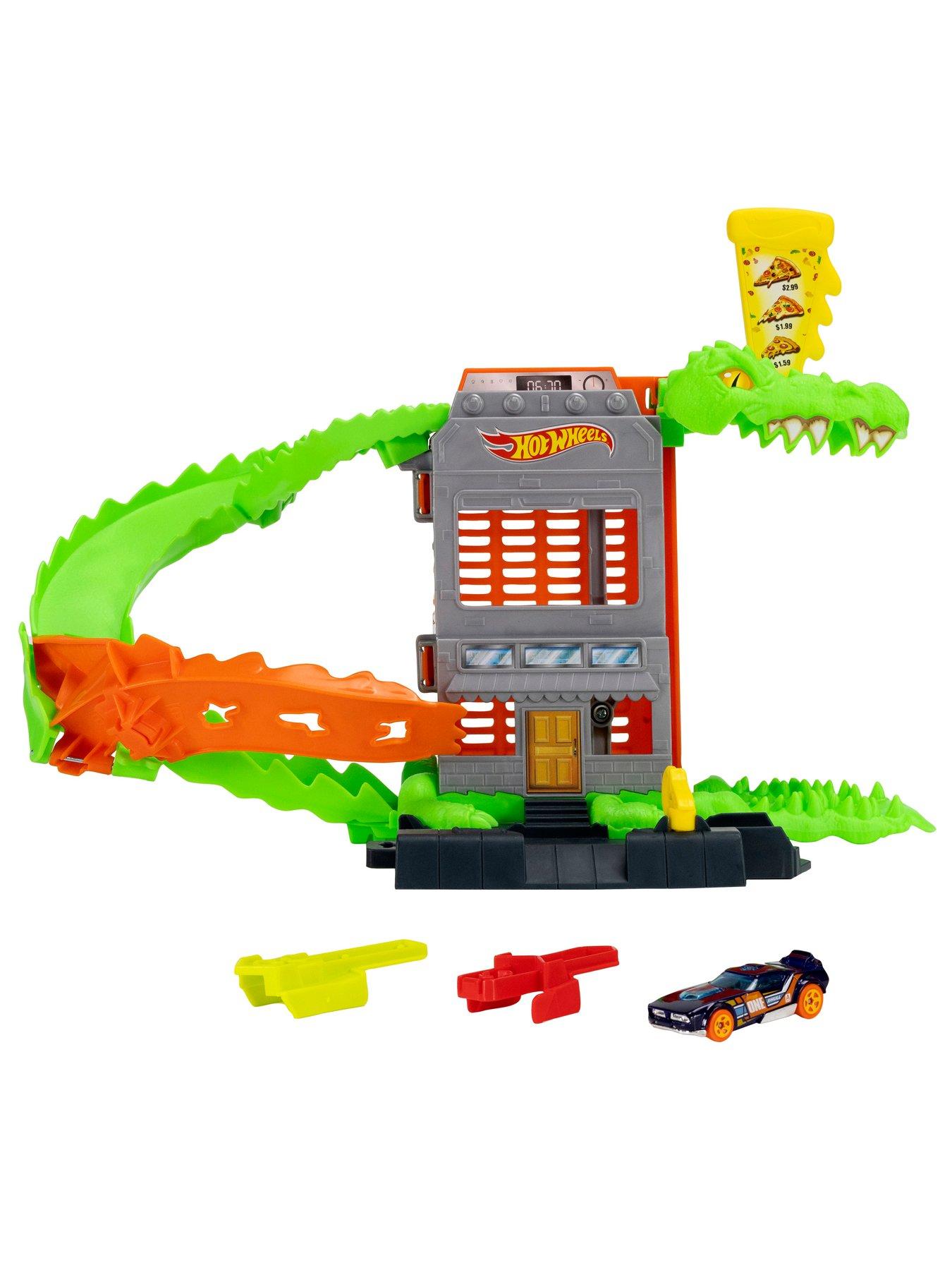 Image 2 of 4 of Hot Wheels <p>City Croc Pizza Attack Playset</p>