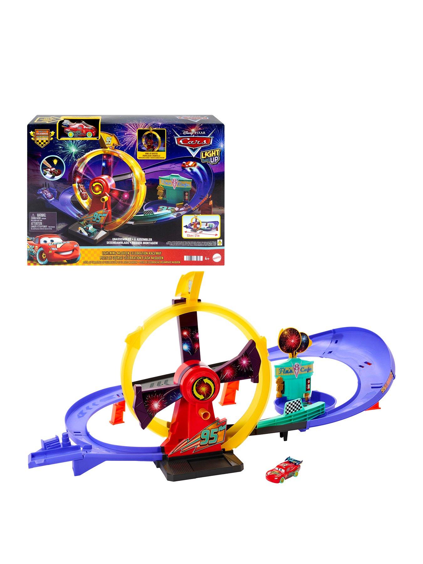 Disney Cars Race To Celebrate Lightning McQueen Celebration Raceway Playset