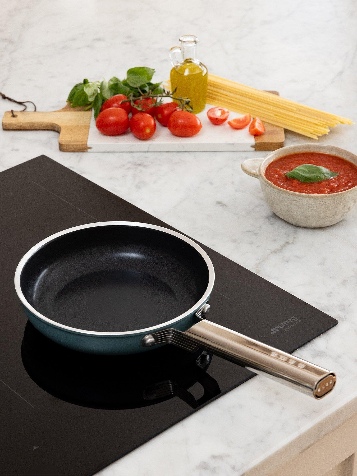 Smeg 24cm Retro Frying Pan, Oven Safe, Aluminium, Emerald Green