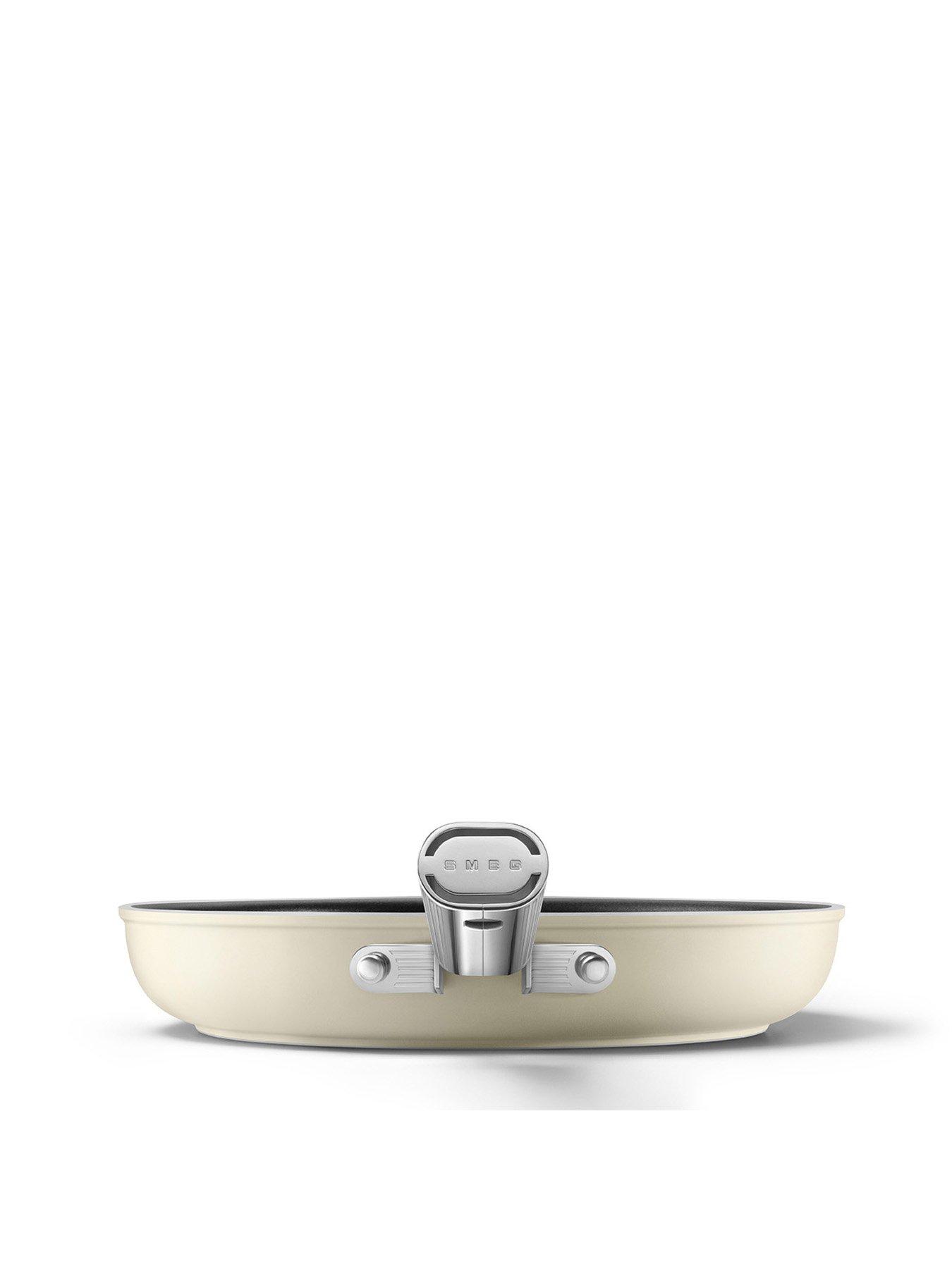 Image 4 of 5 of Smeg 28cm Retro Frying Pan, Oven Safe, Aluminium, Cream