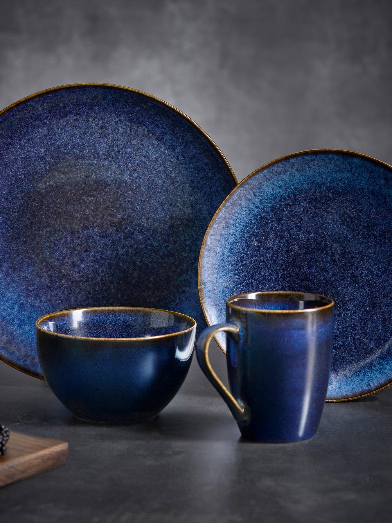 Barbary & Oak 16 Piece Dinner Set with Reactive Glaze Finish, Cobalt Blue