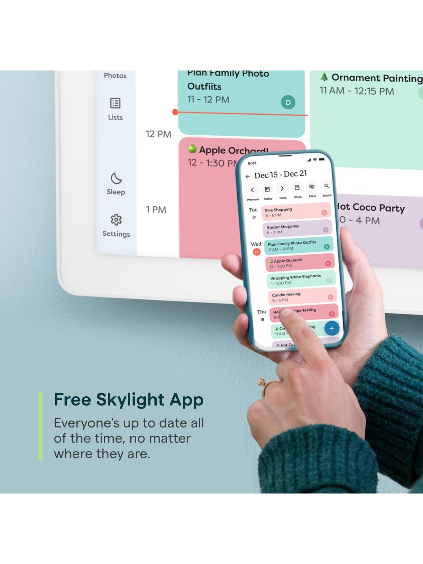 Image 4 of 7 of Skylight Max 27 inch Smart Digital Calendar