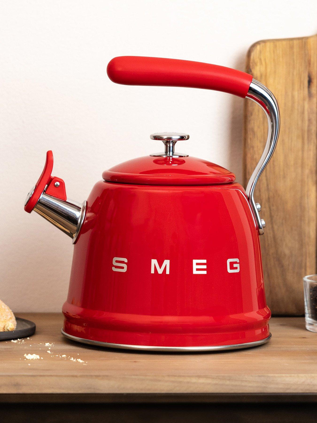 Smeg 2.3L Whistling Kettle, Cool Touch Handle, Red