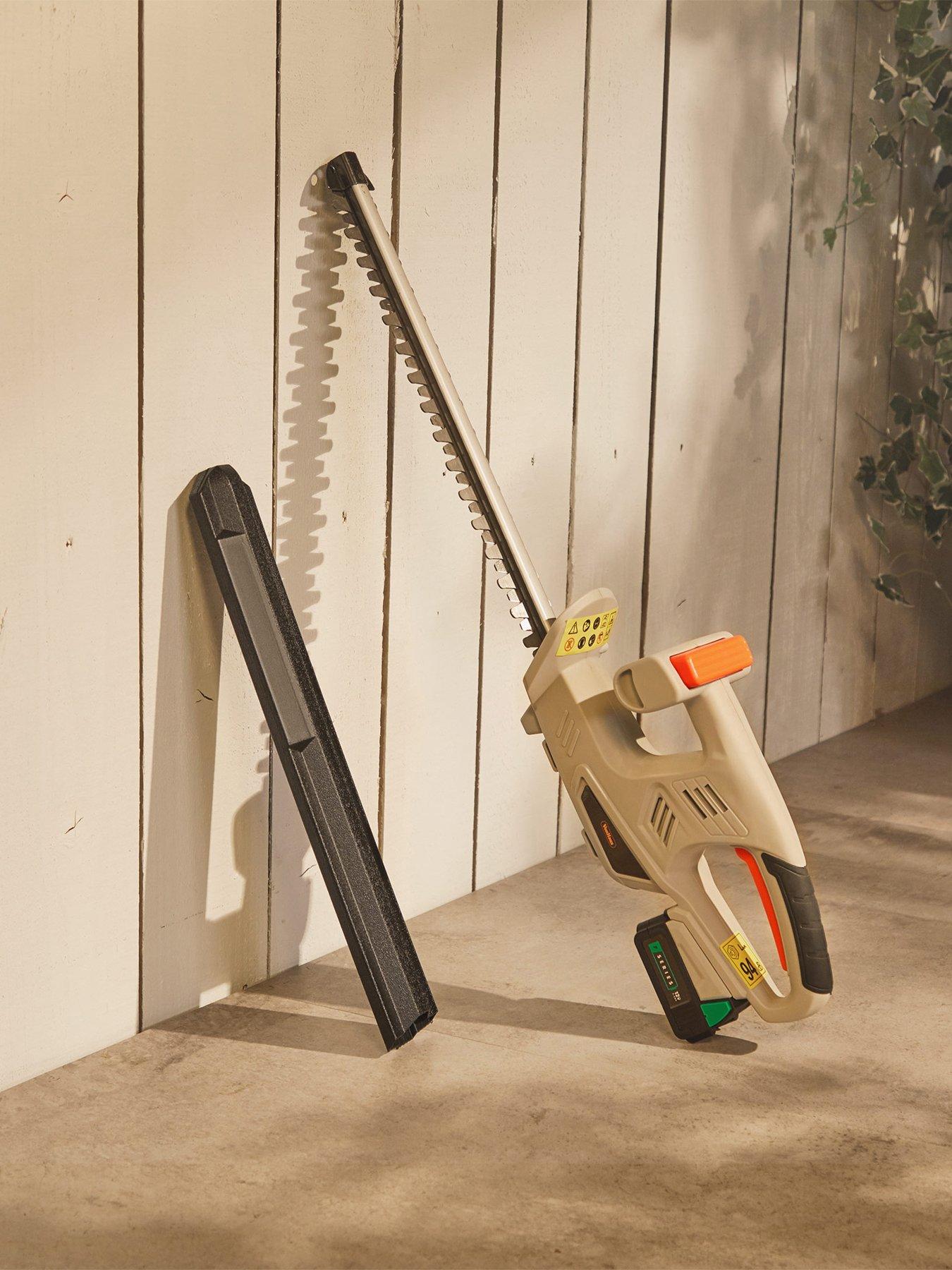 Vonhaus F-Series Cordless Hedge Trimmer