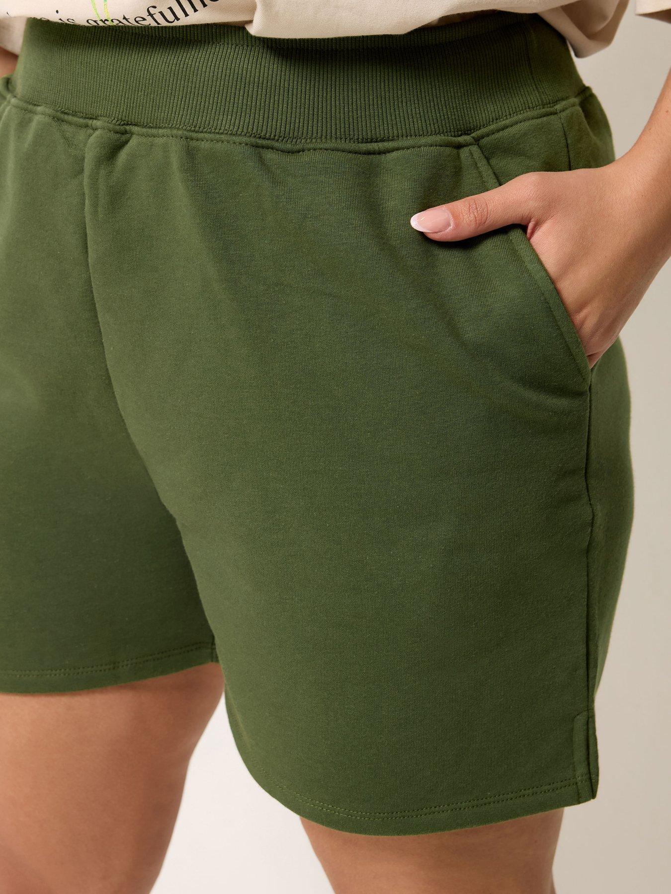 Image 4 of 4 of Yours Curve Pocket Detail Jogger Shorts - Khaki Green