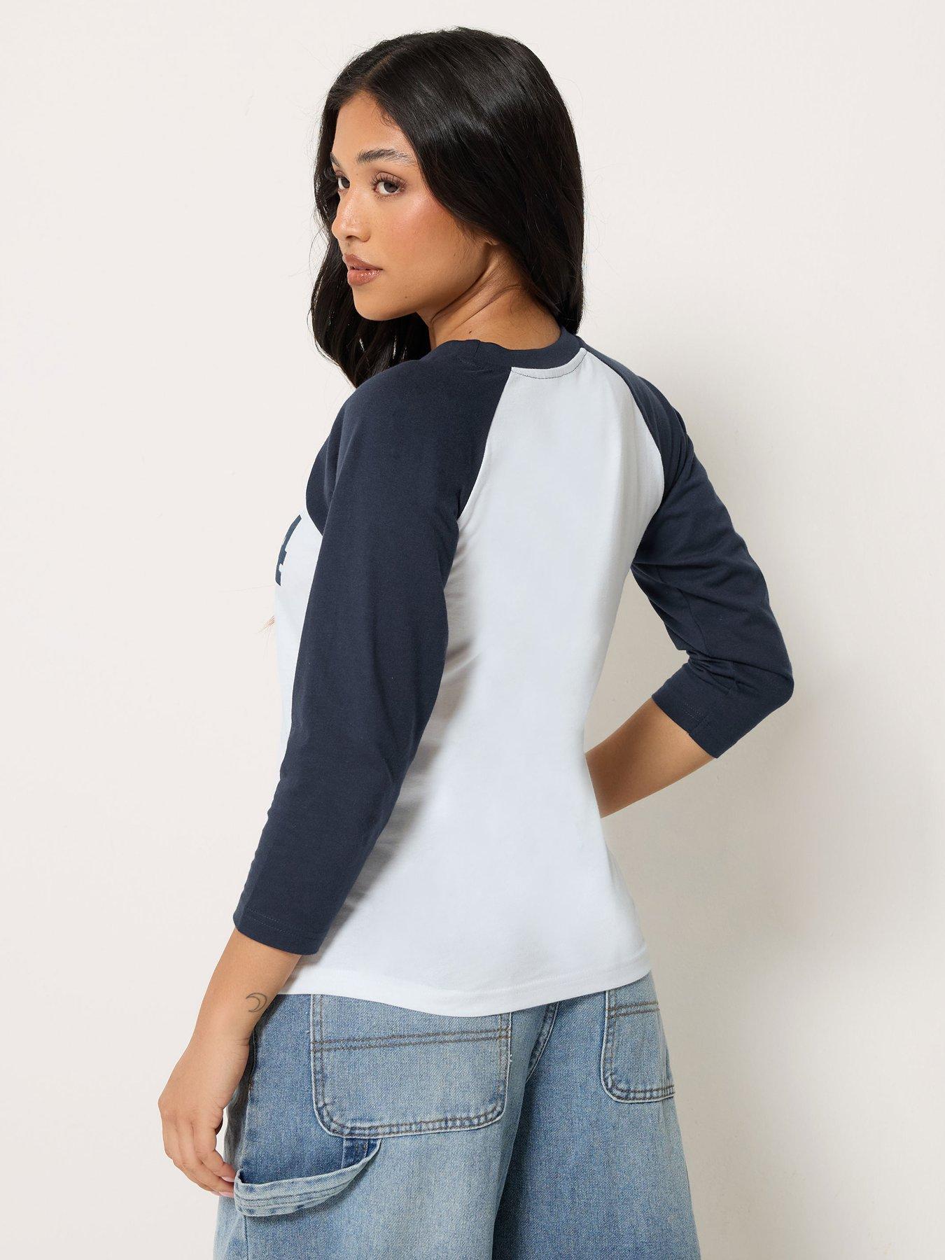 Image 2 of 4 of Yours Petite 94 Contrast Raglan Long Sleeve T-Shirt - Blue